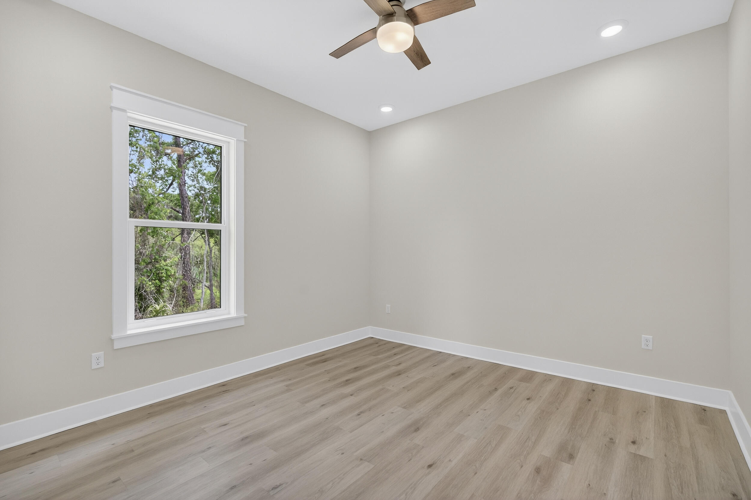 JARS COVE - Residential