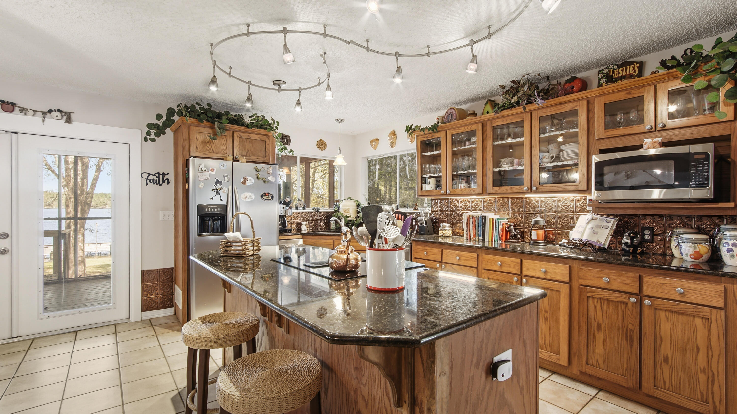 SPRING LAKE ESTATES - Residential