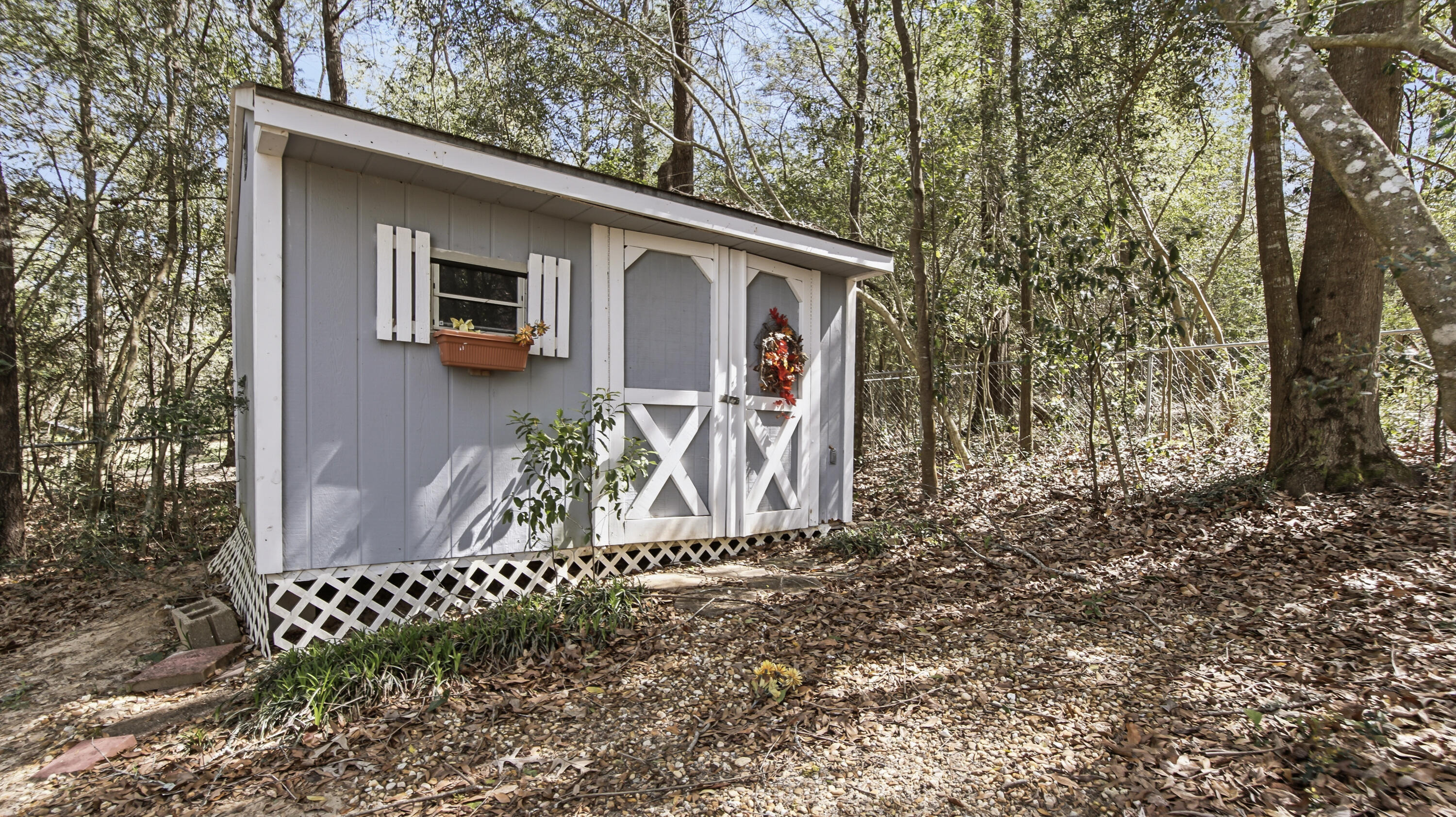 SPRING LAKE ESTATES - Residential