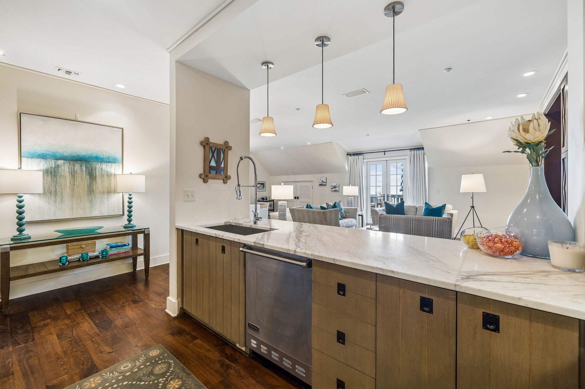 78 N Barrett Square # 11