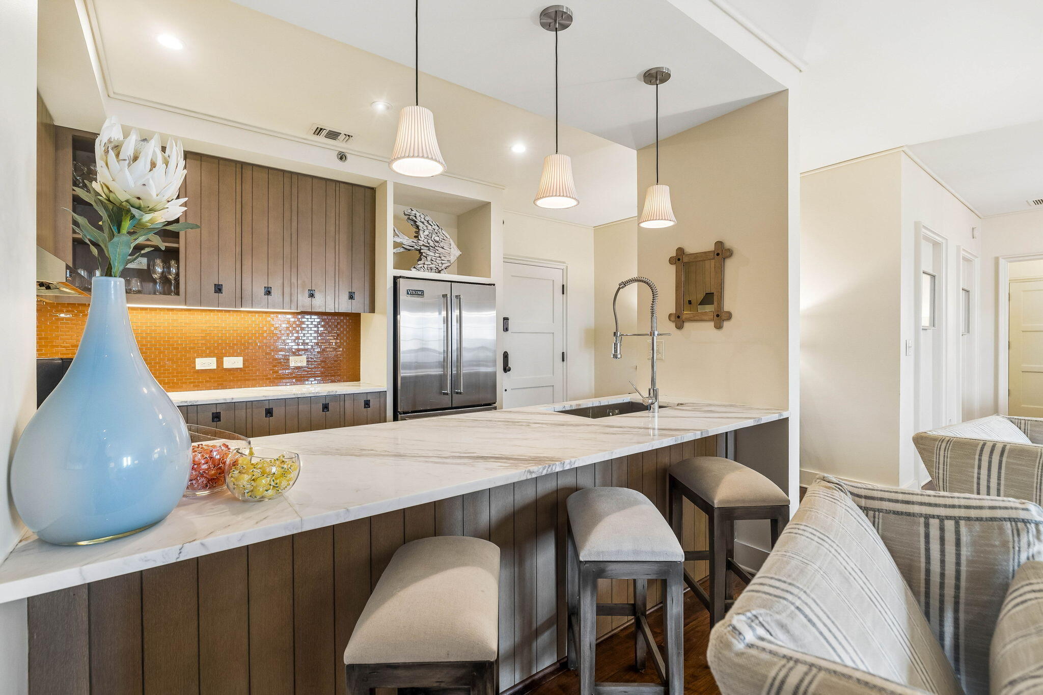 78 N Barrett Square # 11