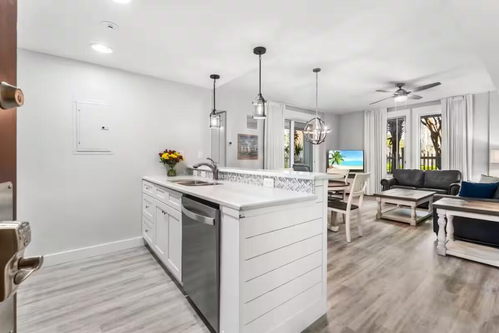 PILOT HOUSE - Residential