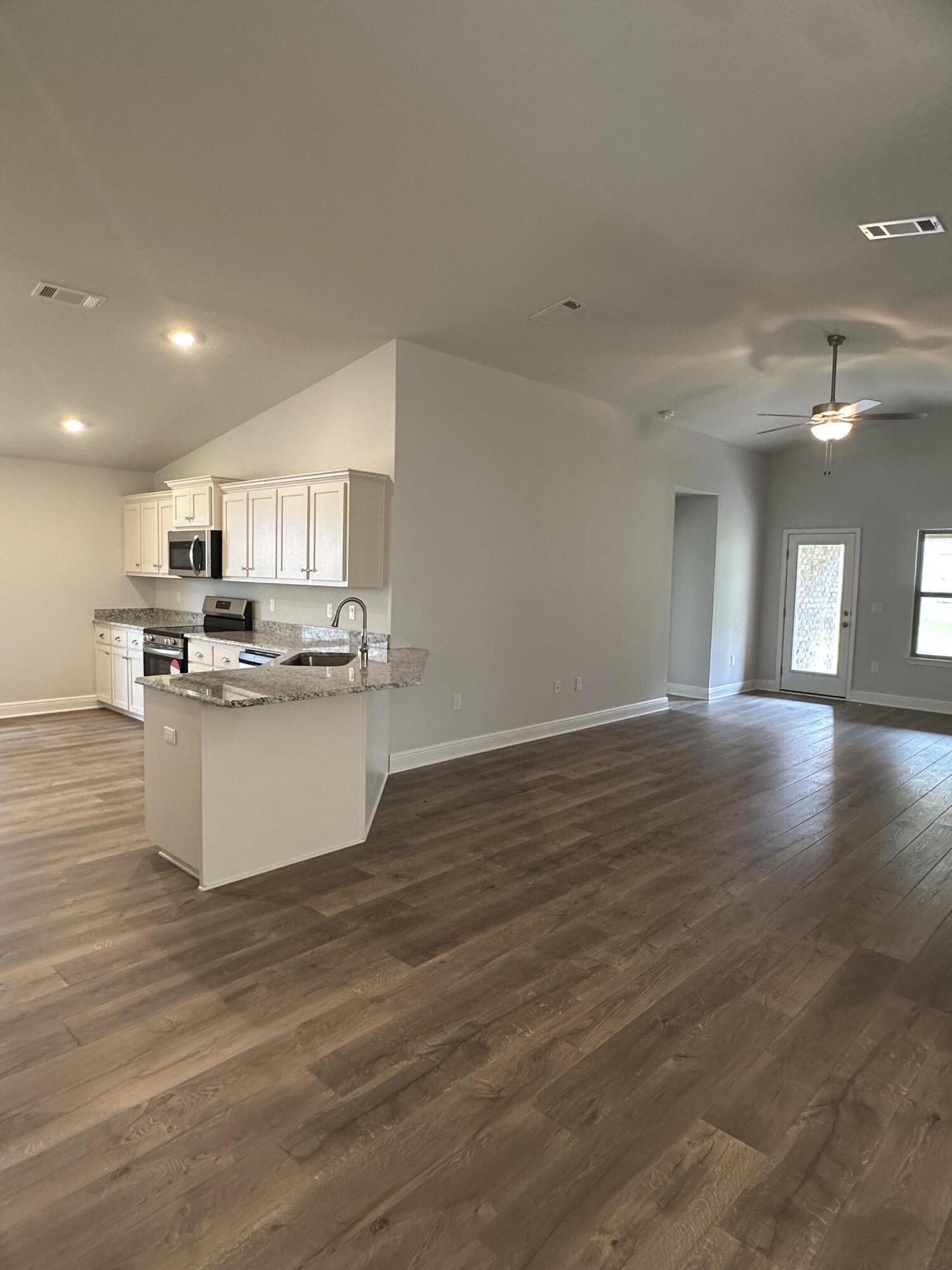 Ridgeway Landing - Residential