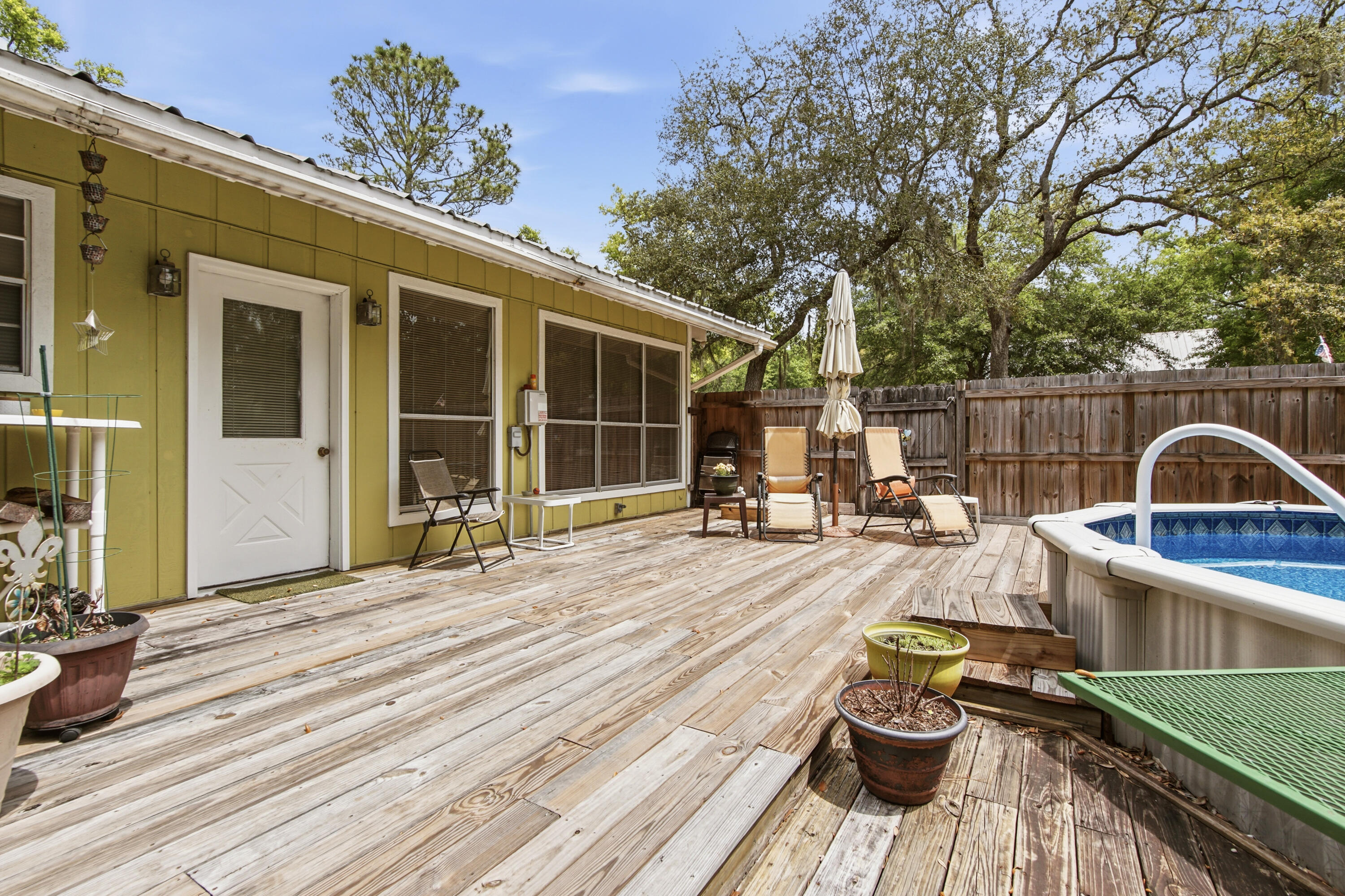 T S MITCHNERS ADD - Residential