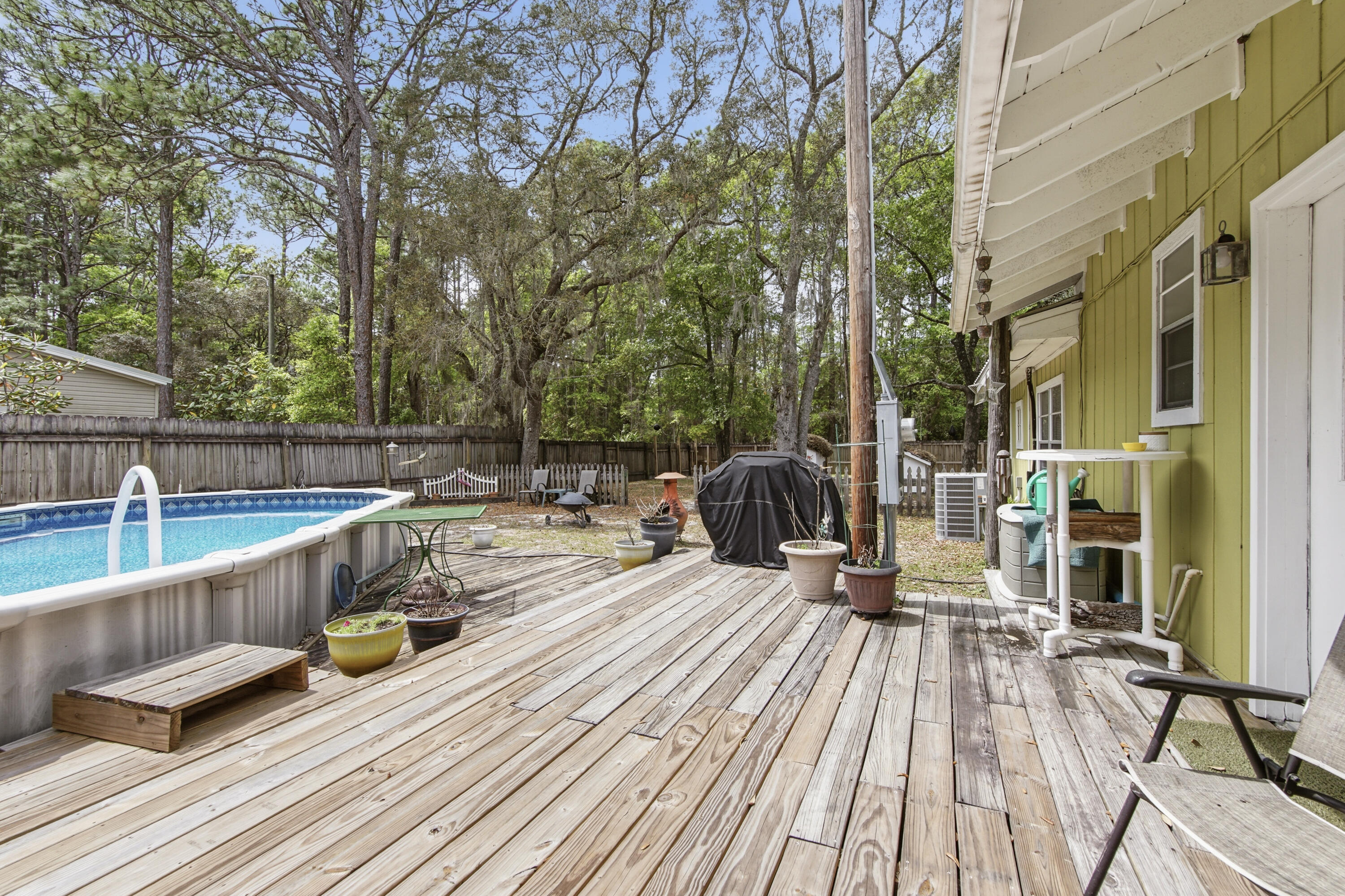 T S MITCHNERS ADD - Residential