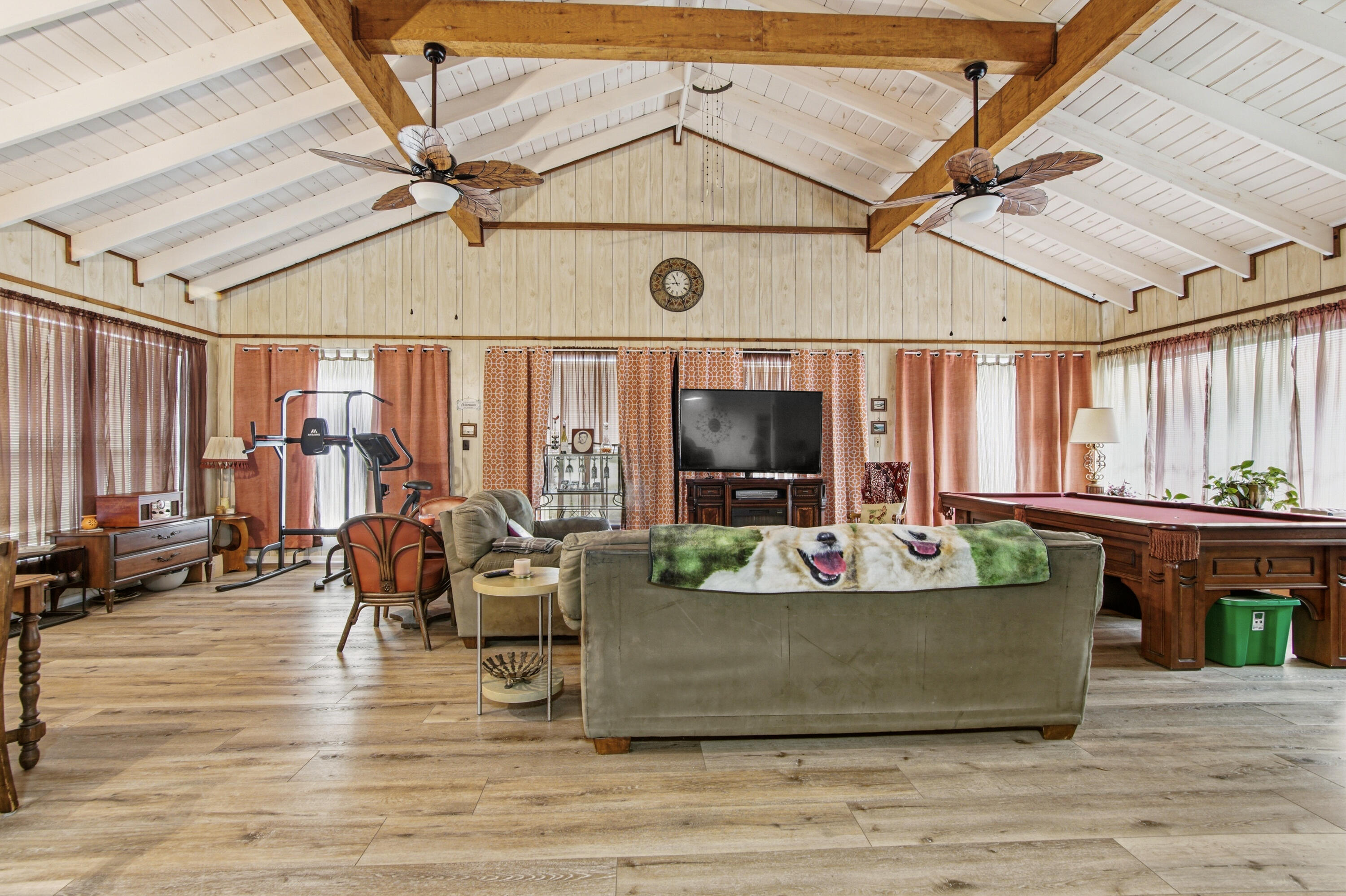 T S MITCHNERS ADD - Residential