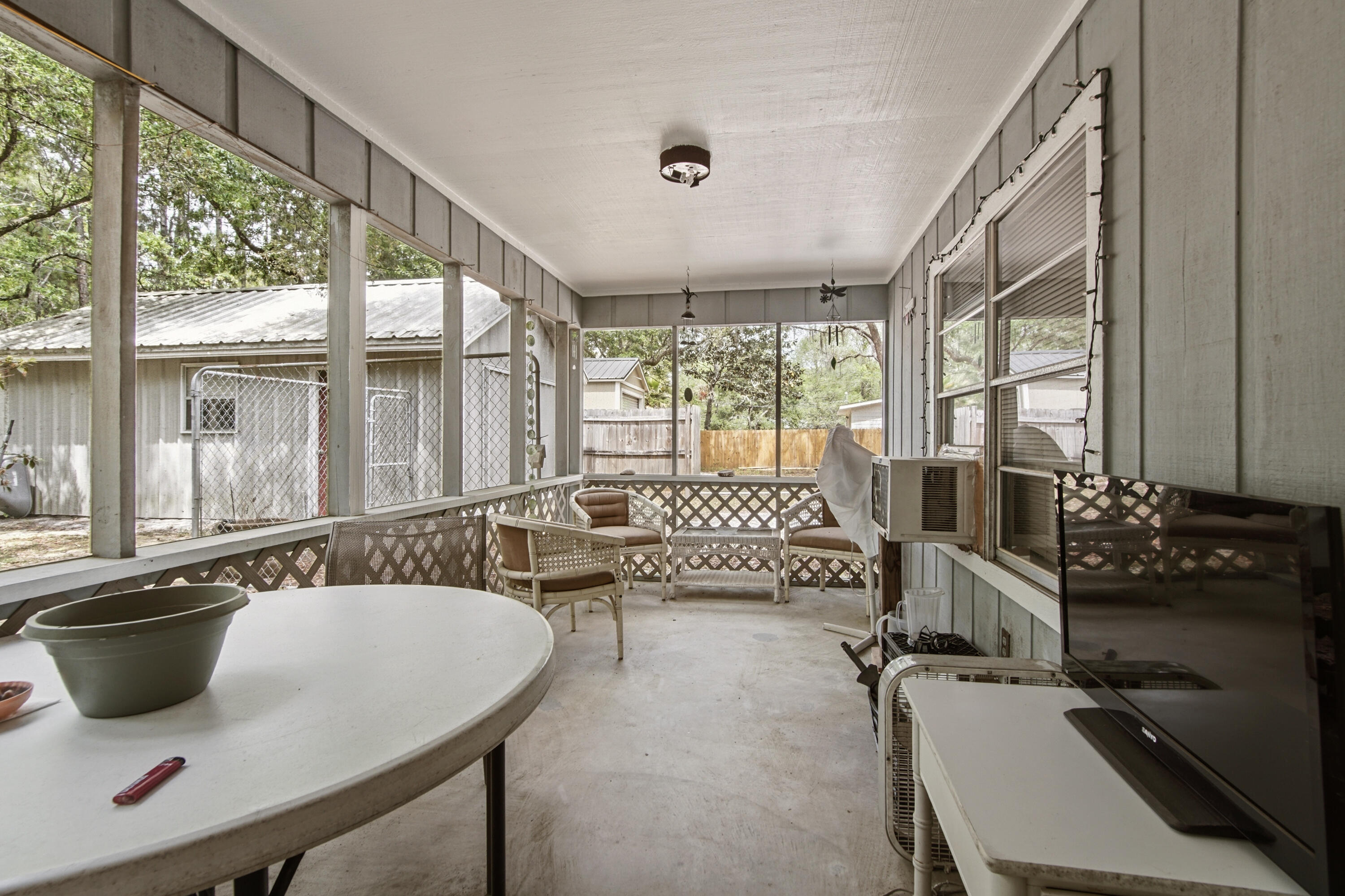 T S MITCHNERS ADD - Residential