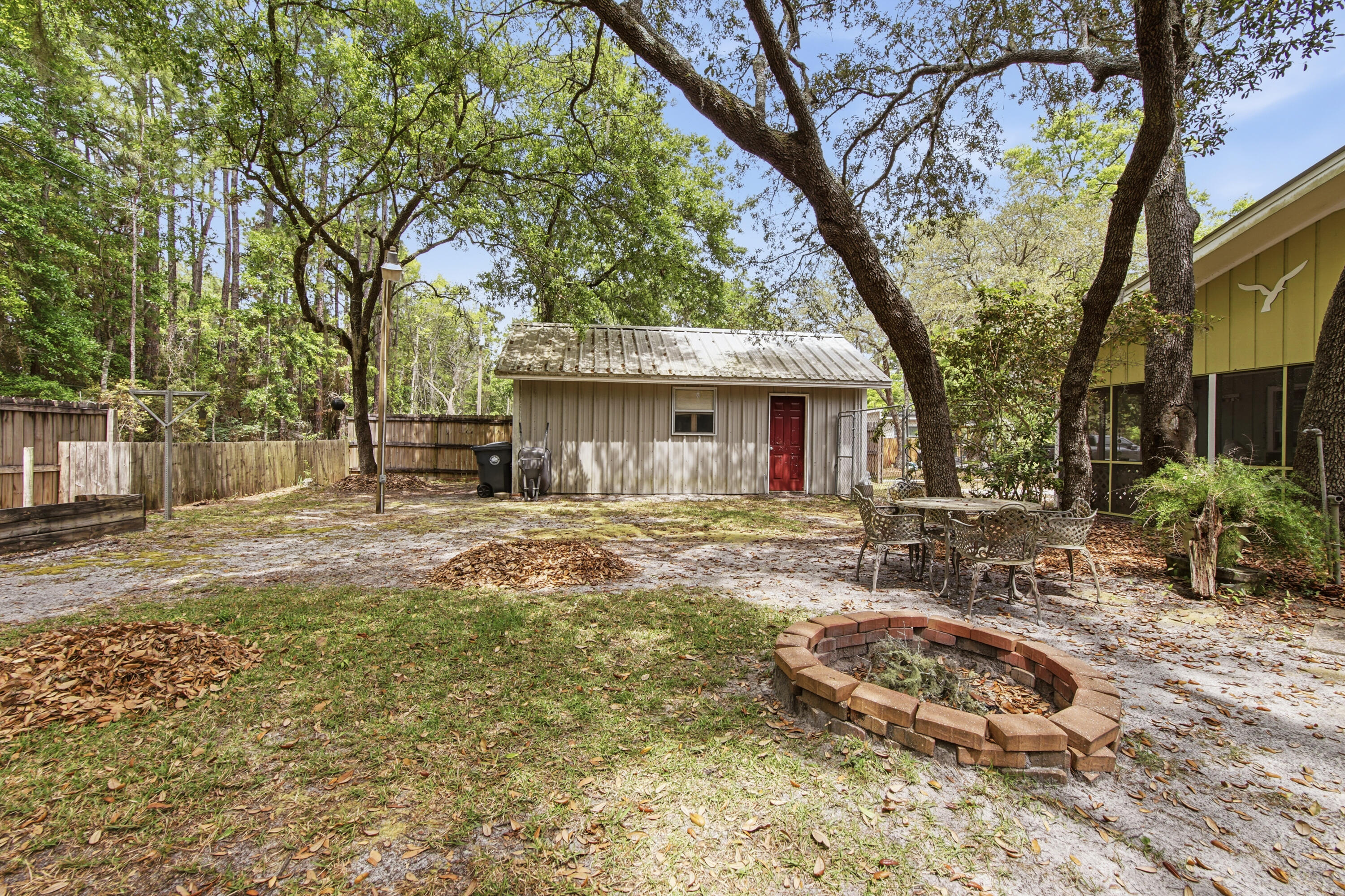 T S MITCHNERS ADD - Residential