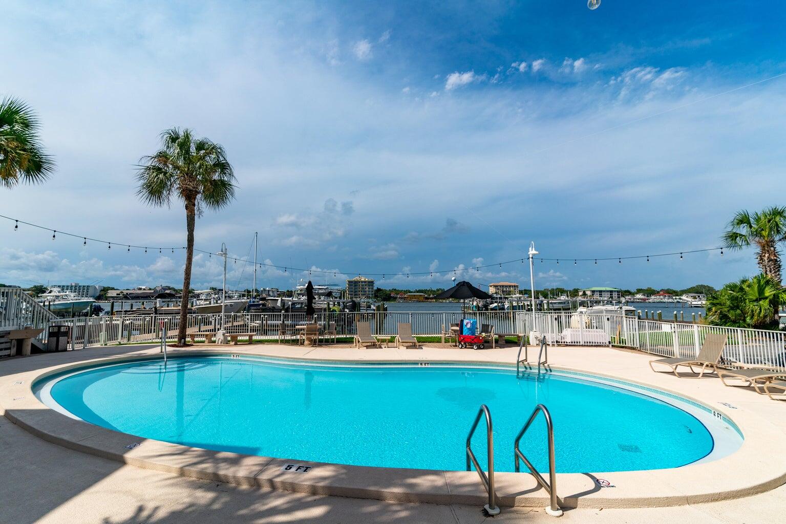 SUN KING TOWERS - Residential