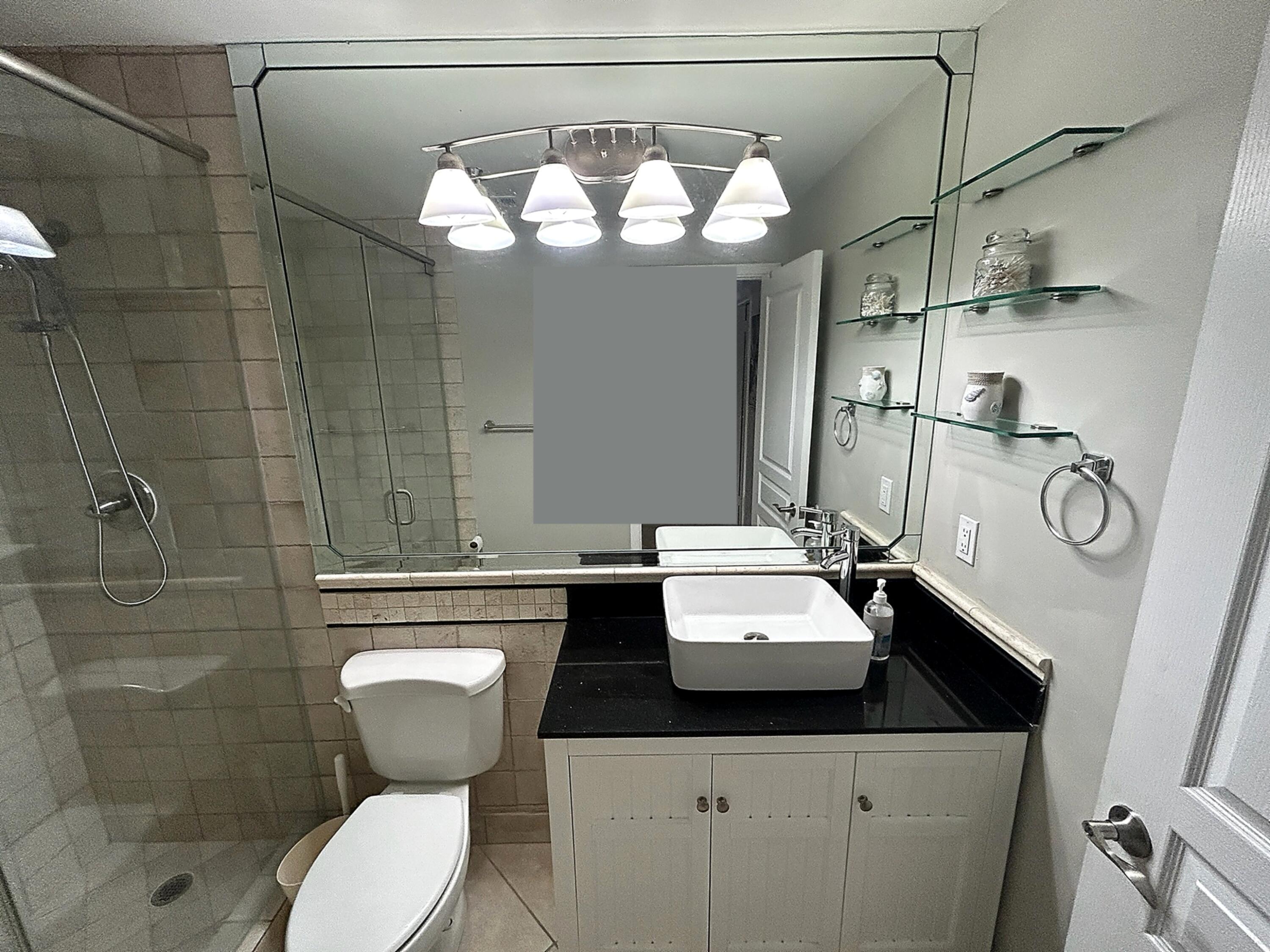 SUN KING TOWERS - Residential