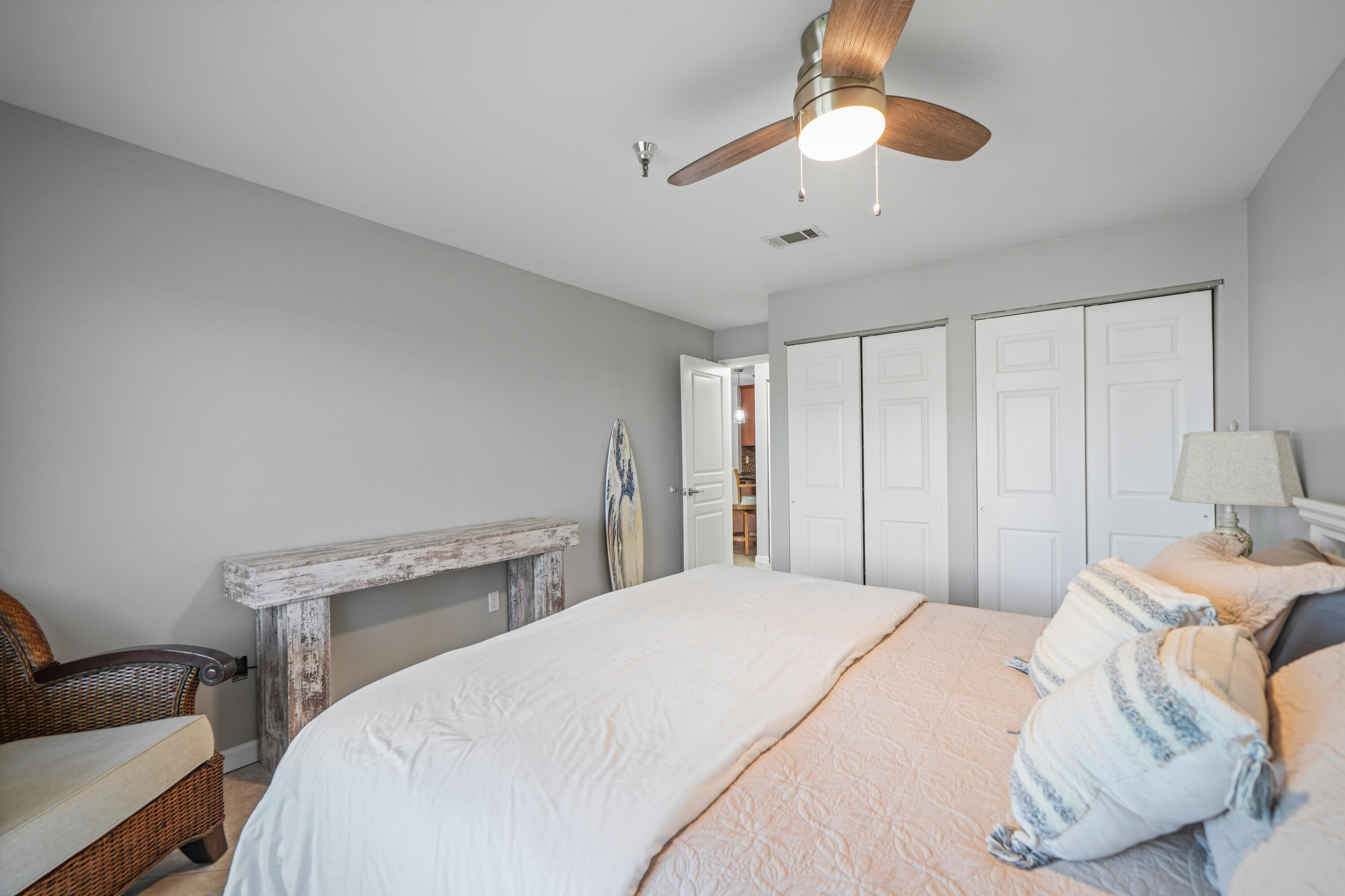 SUN KING TOWERS - Residential