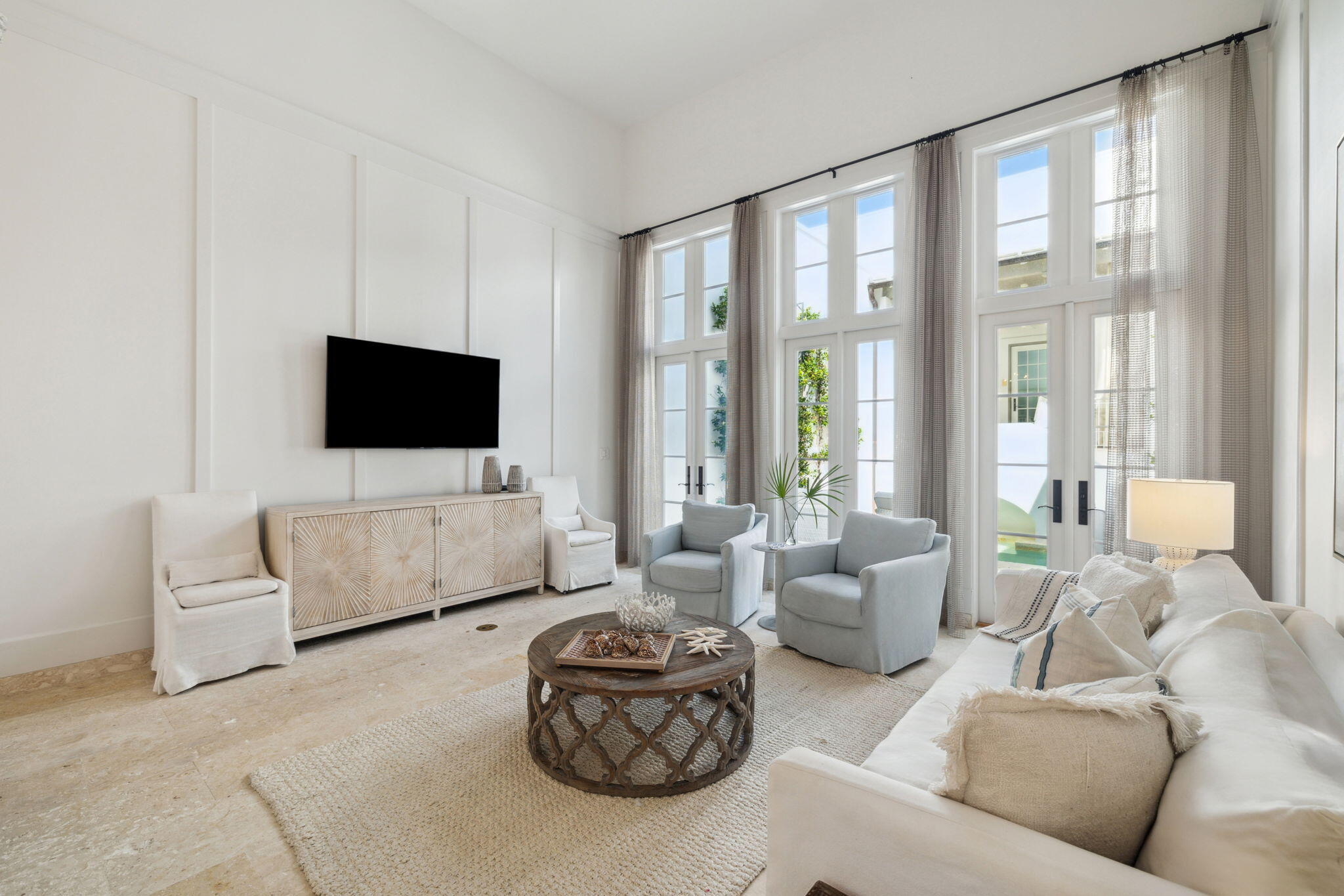 ALYS BEACH - Residential