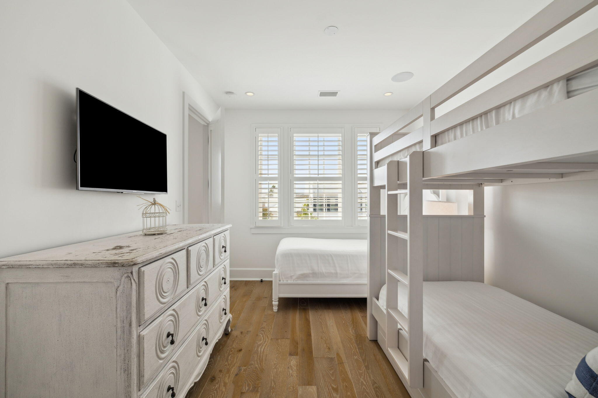 ALYS BEACH - Residential