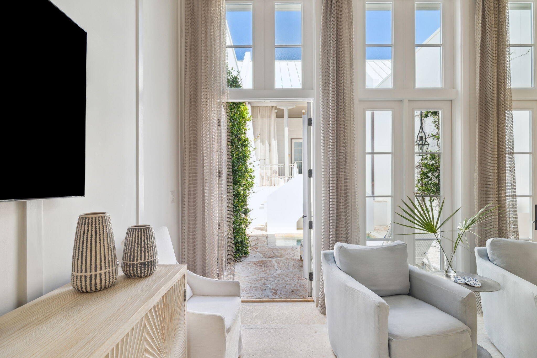 ALYS BEACH - Residential