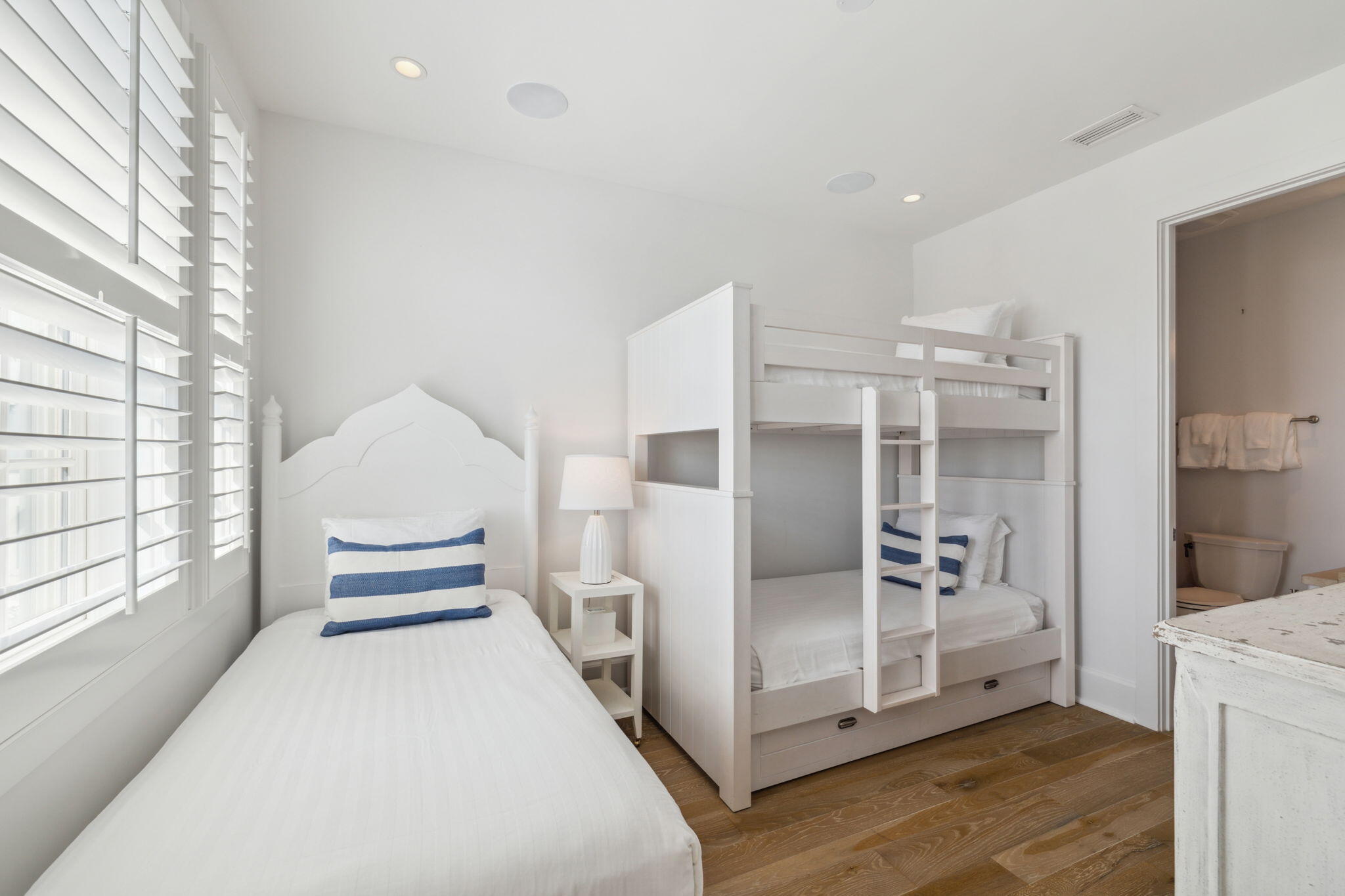 ALYS BEACH - Residential