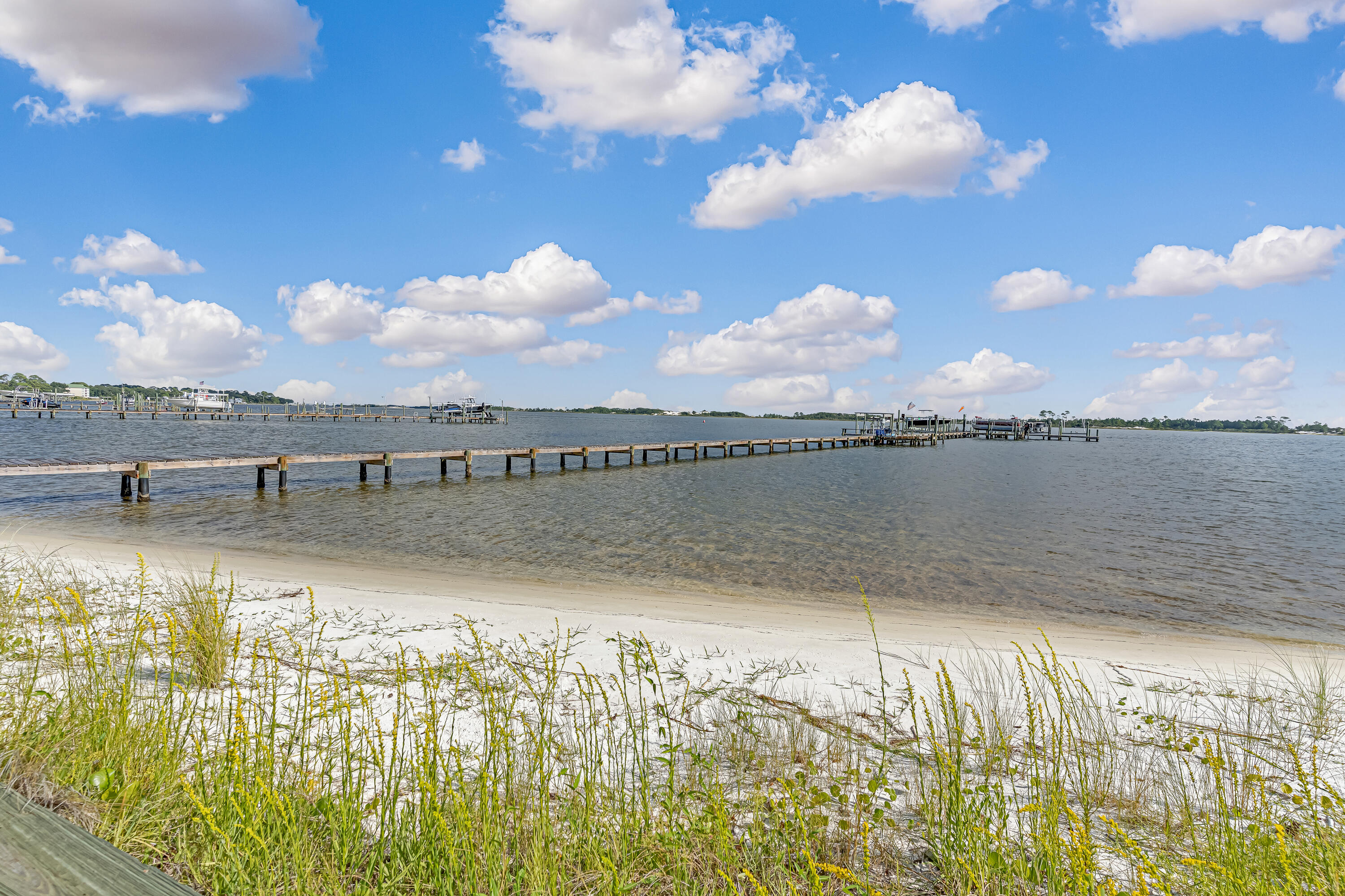 CHANNEL MARKER - Residential