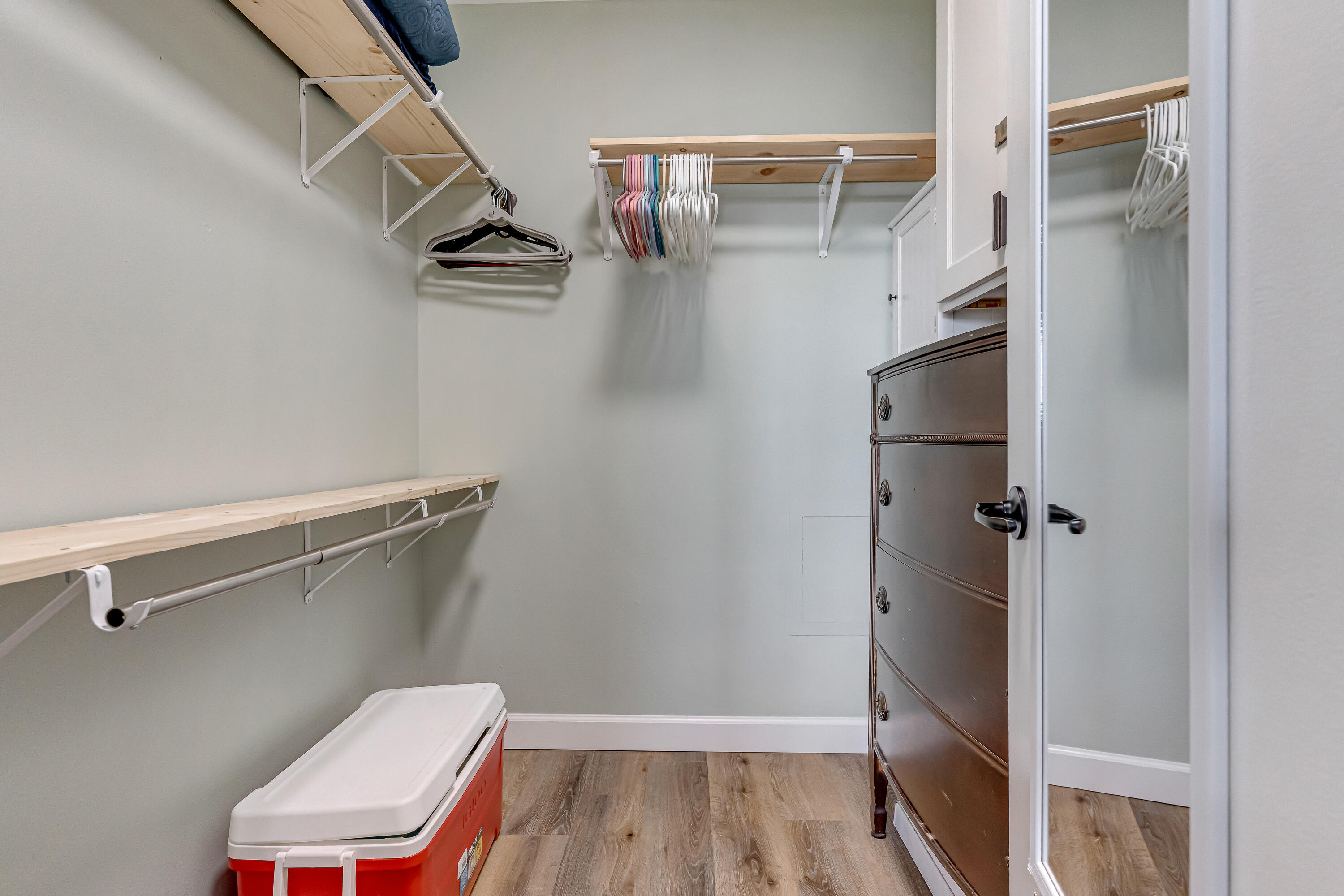 CHANNEL MARKER - Residential