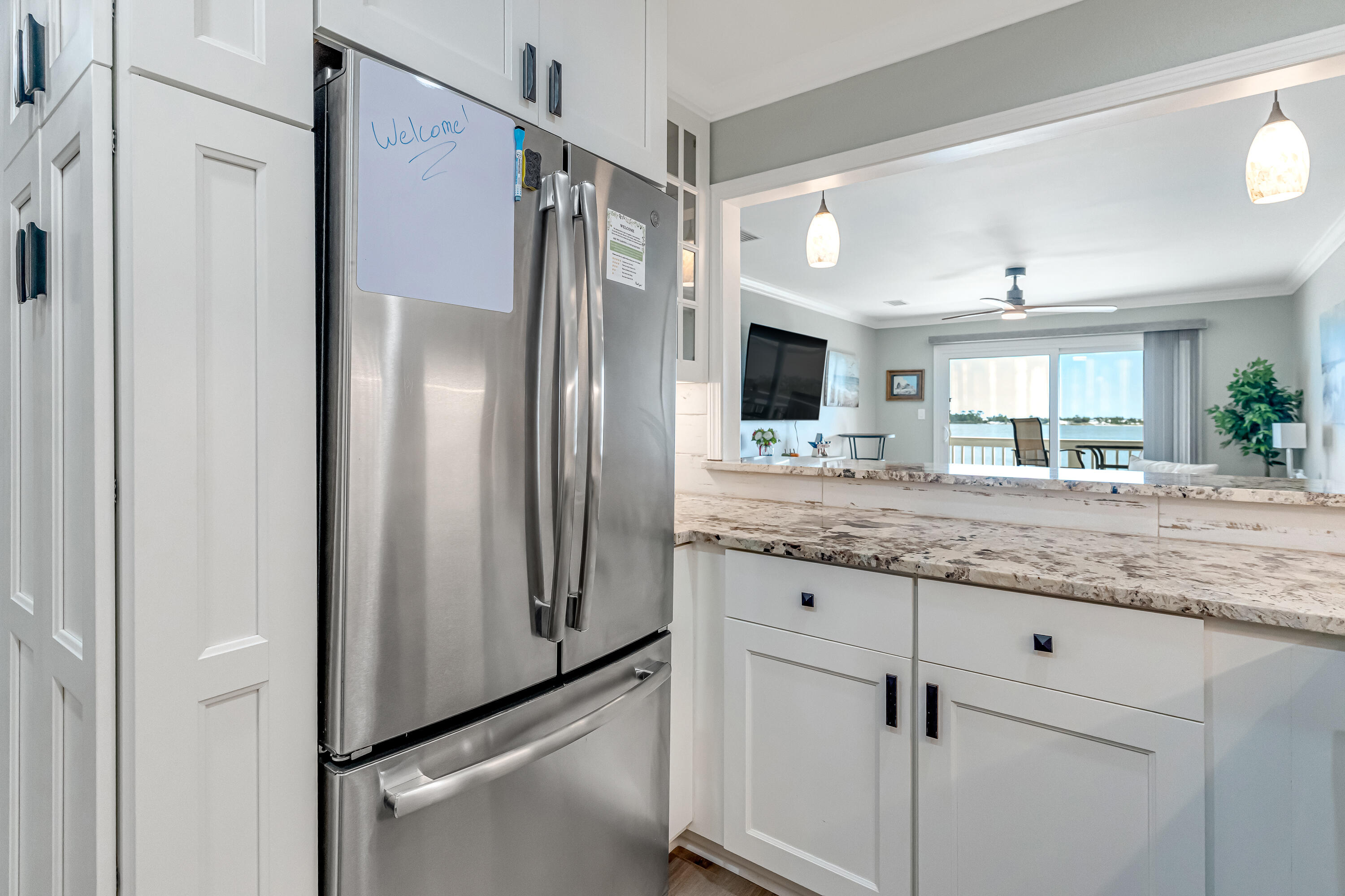 CHANNEL MARKER - Residential