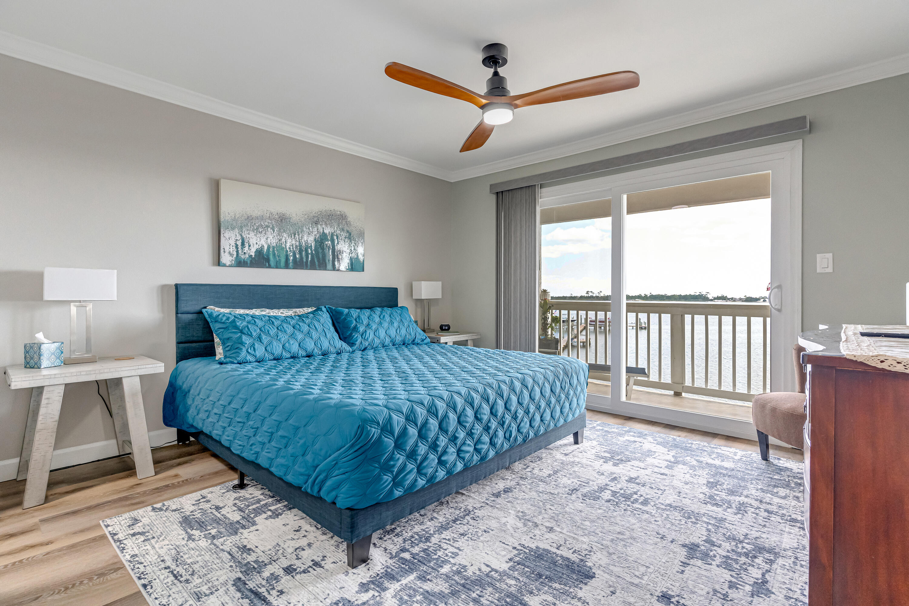 CHANNEL MARKER - Residential