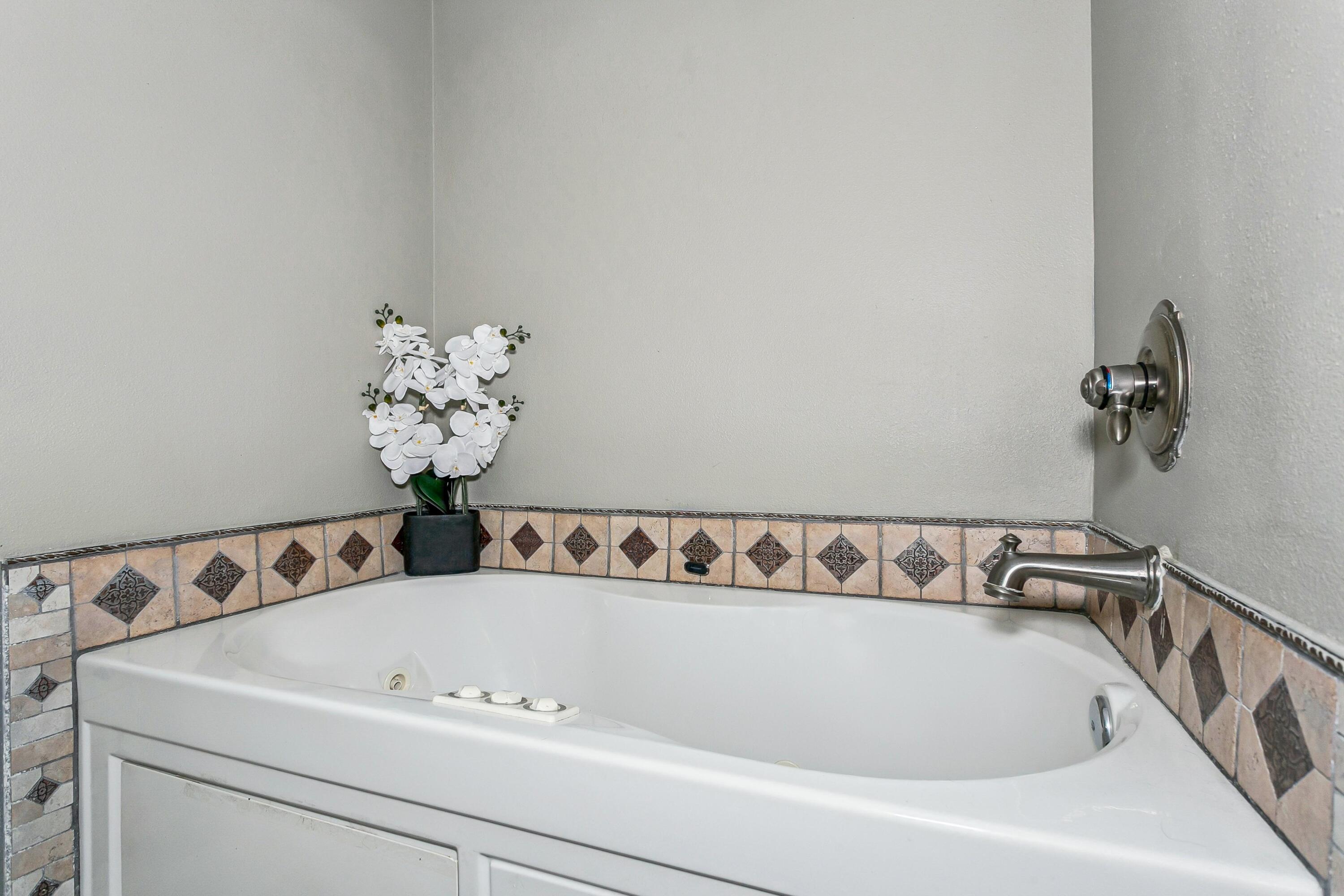 NORTHVIEW ESTATES - Residential