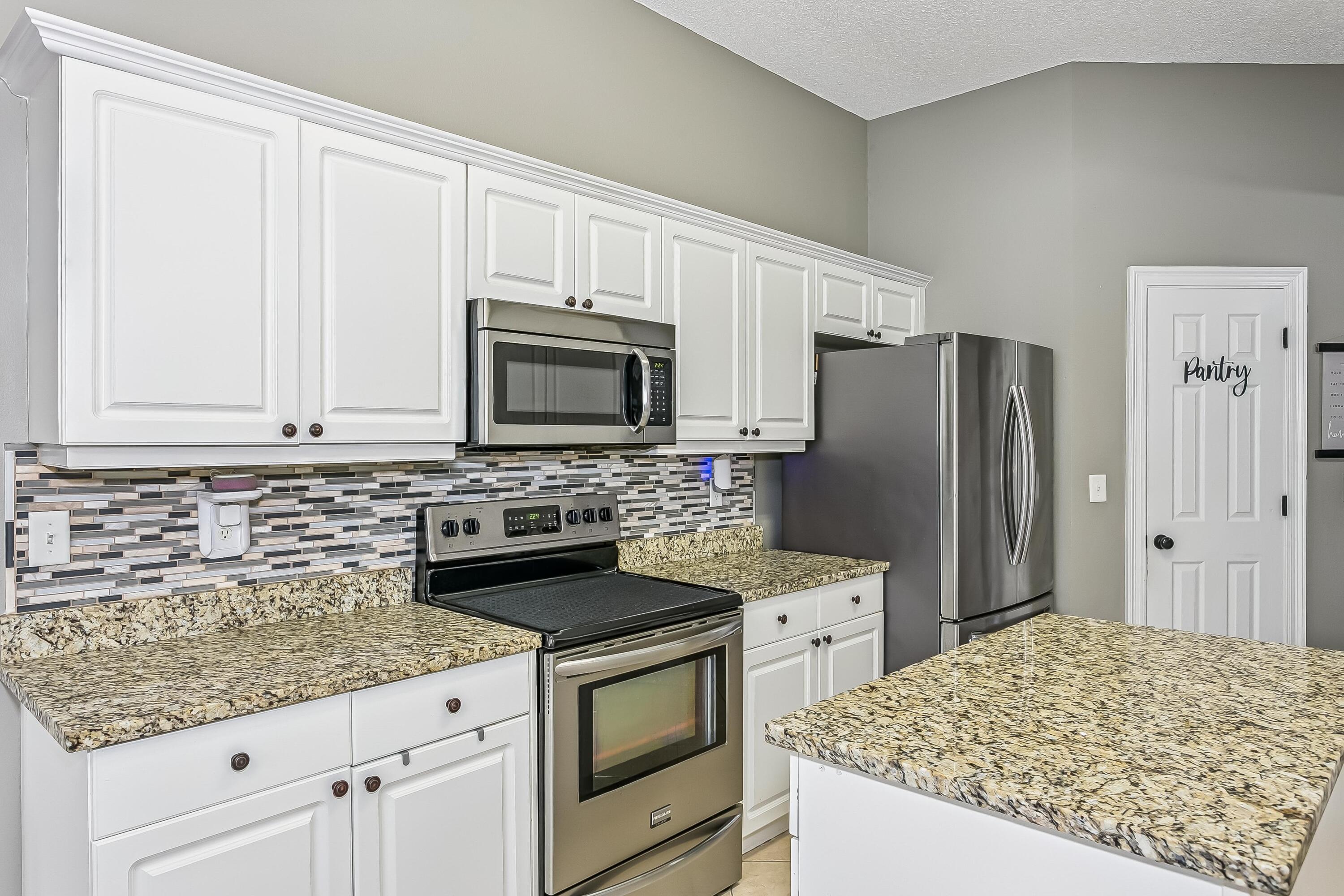 NORTHVIEW ESTATES - Residential