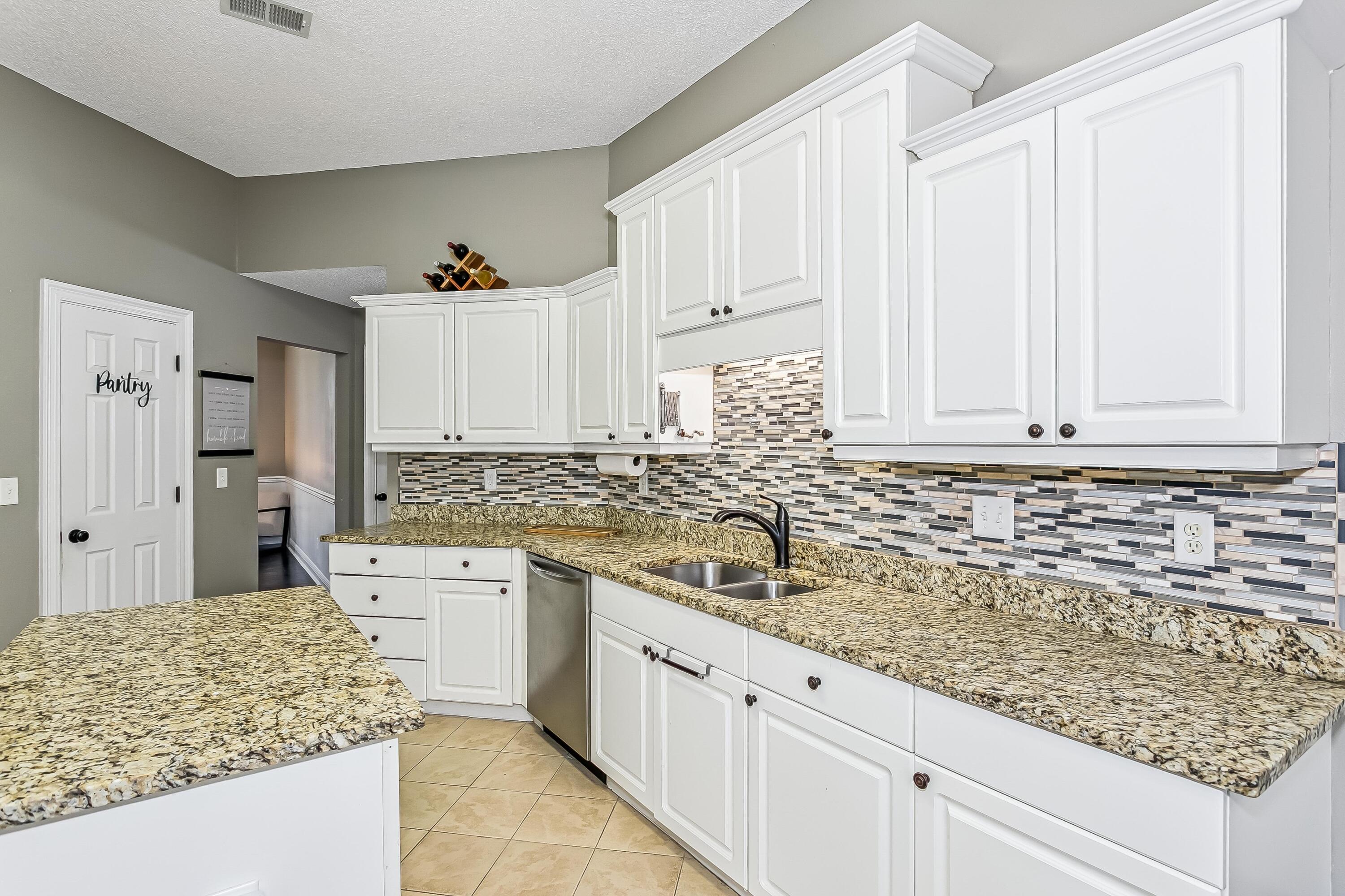 NORTHVIEW ESTATES - Residential