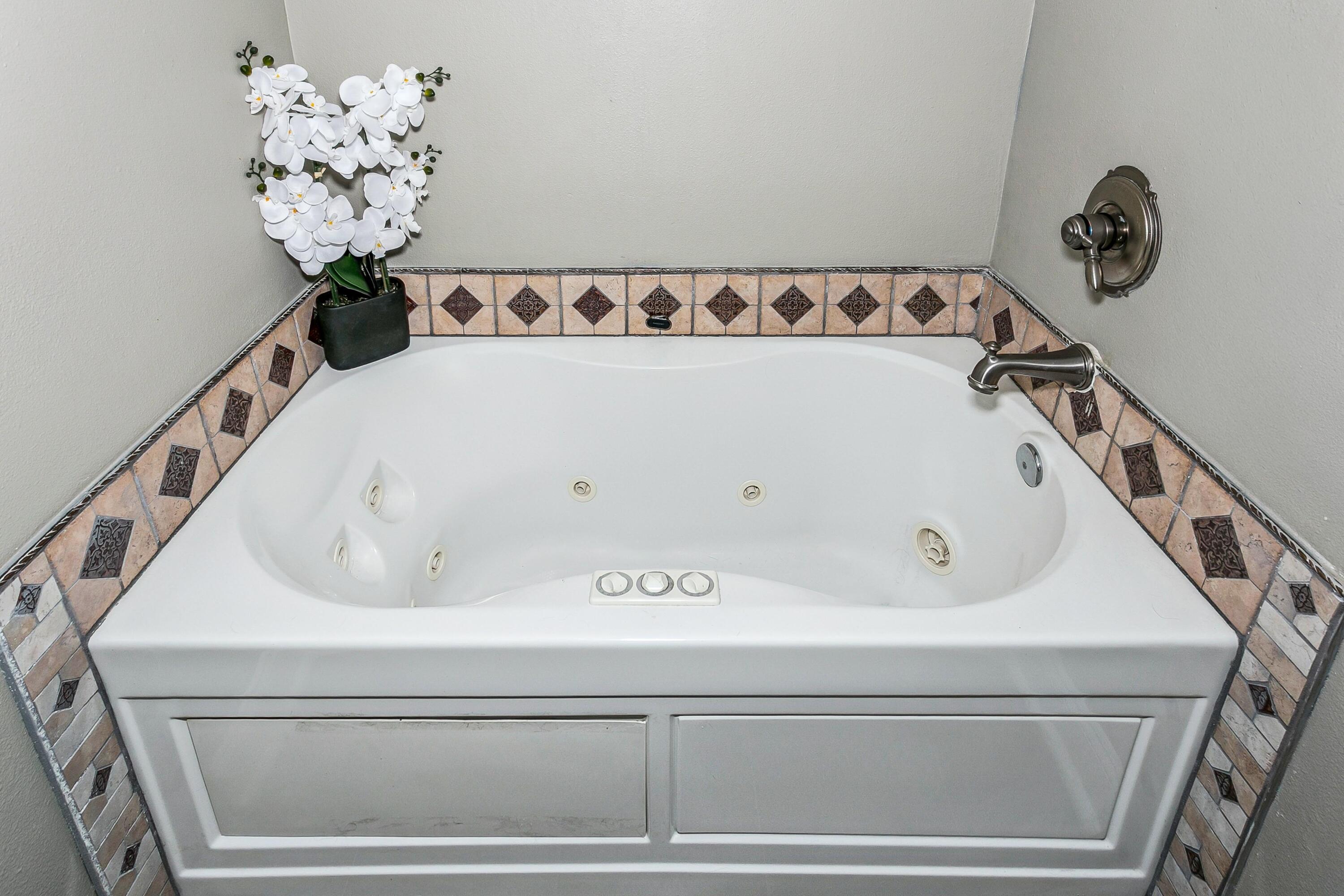 NORTHVIEW ESTATES - Residential