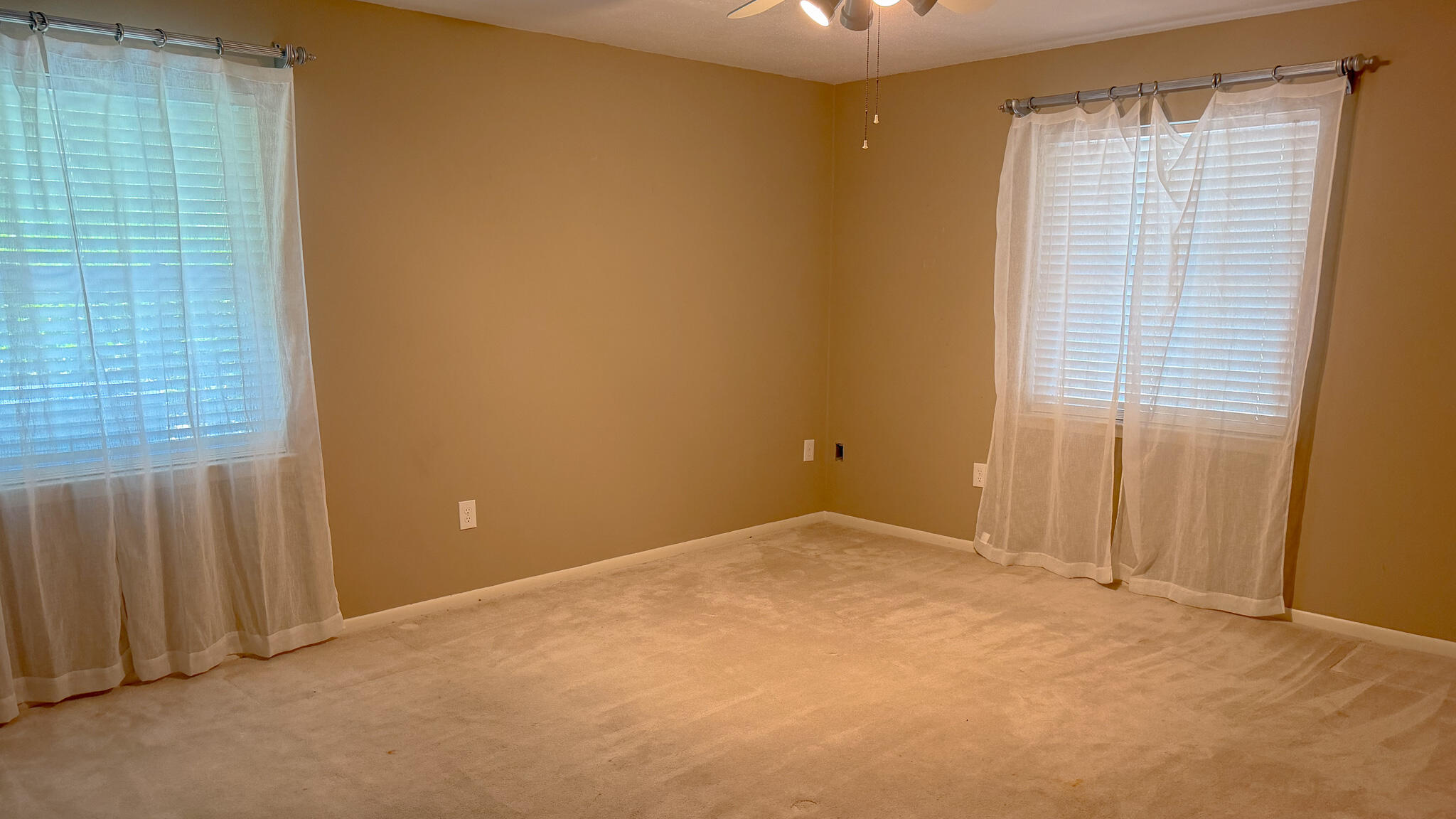 PEMBROKE PLACE - Residential