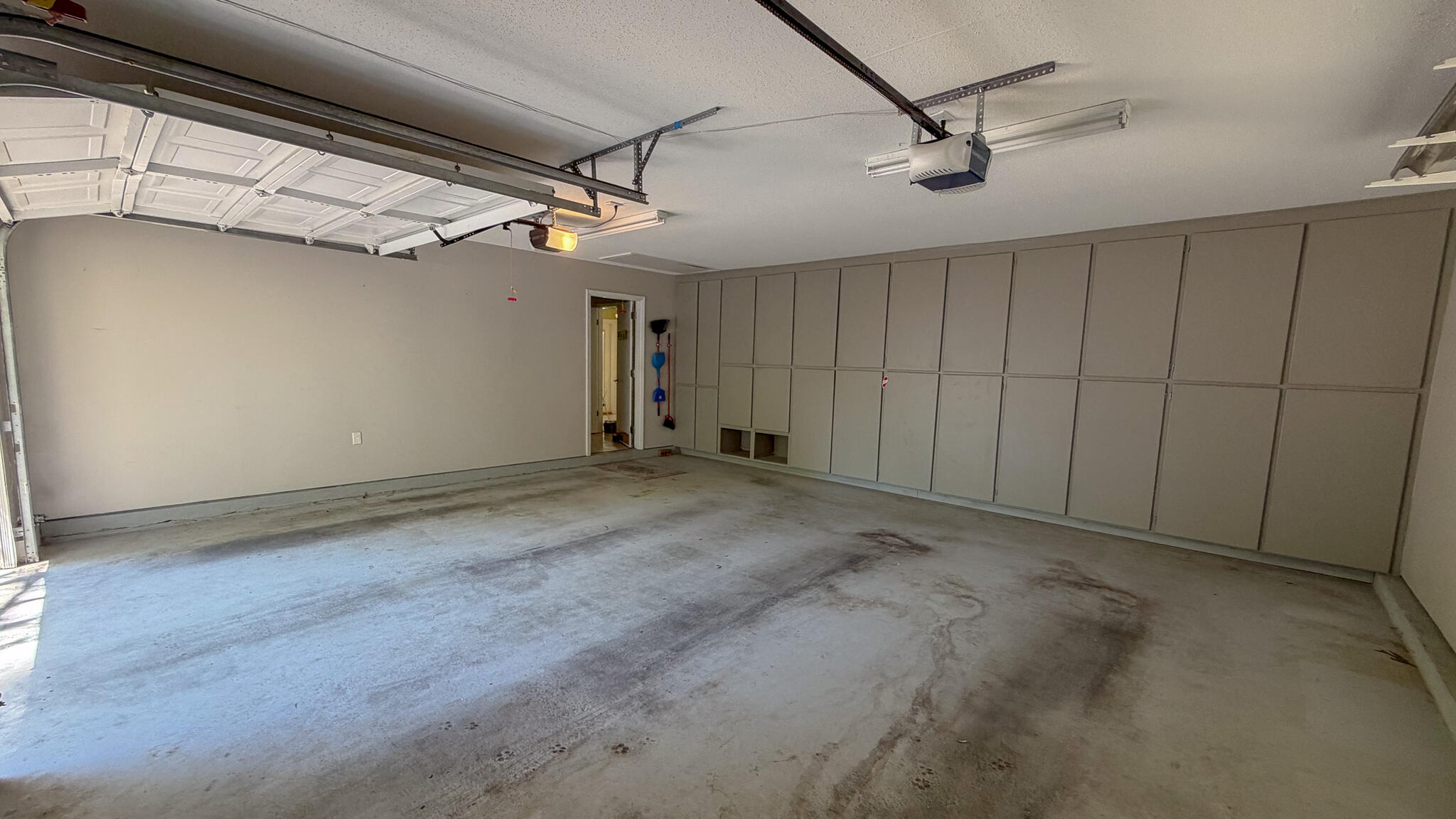 PEMBROKE PLACE - Residential