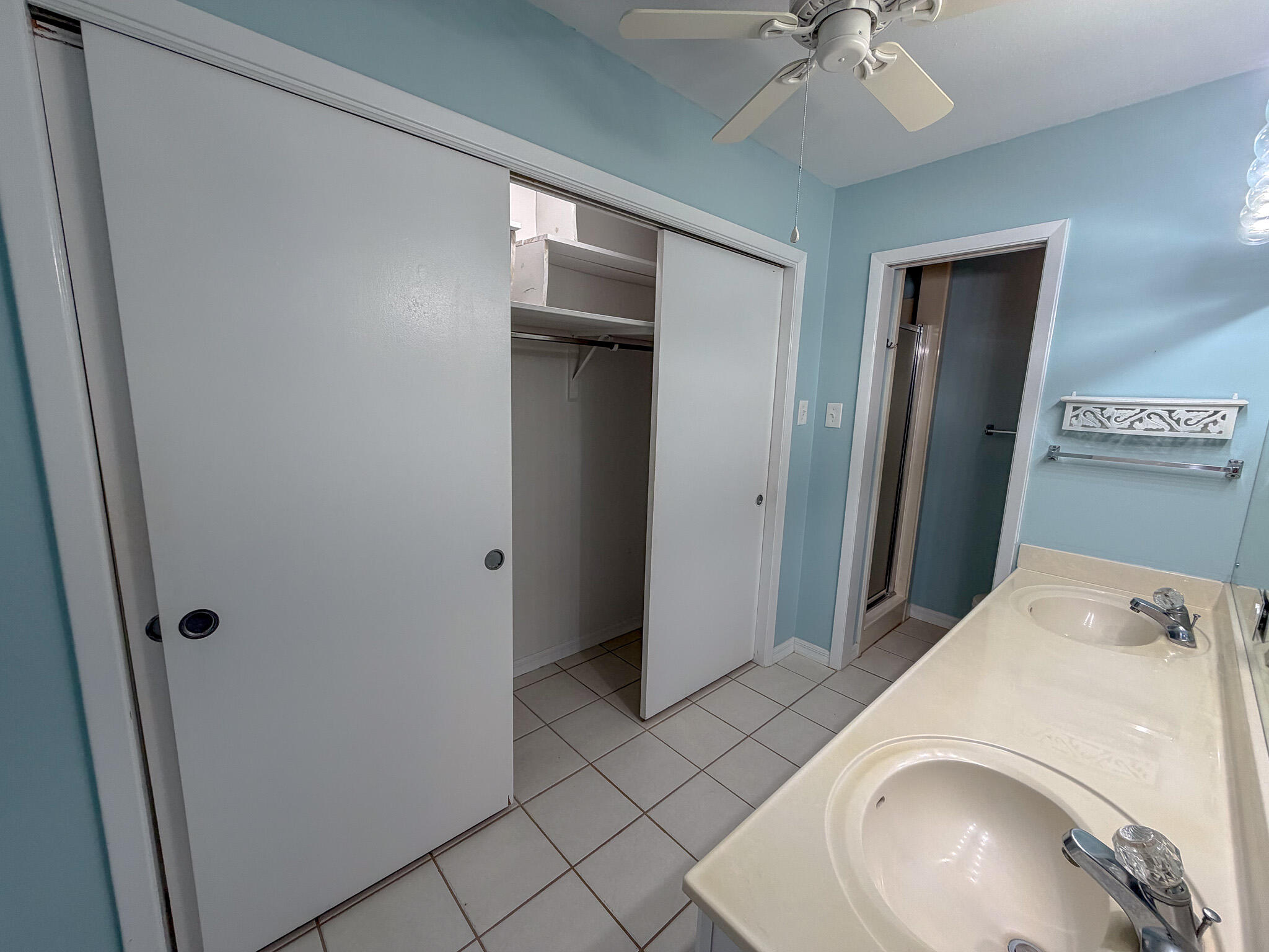 PEMBROKE PLACE - Residential