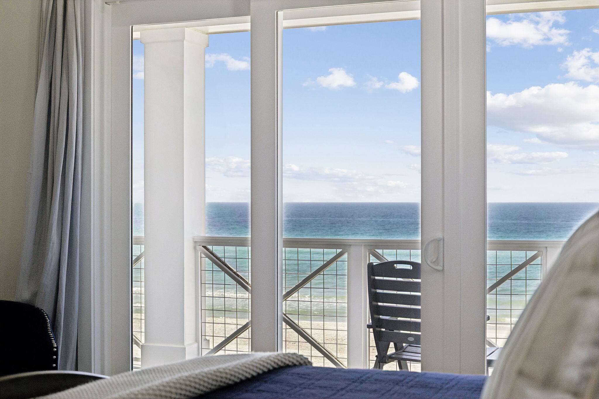 LULLWATER BEACH - Residential