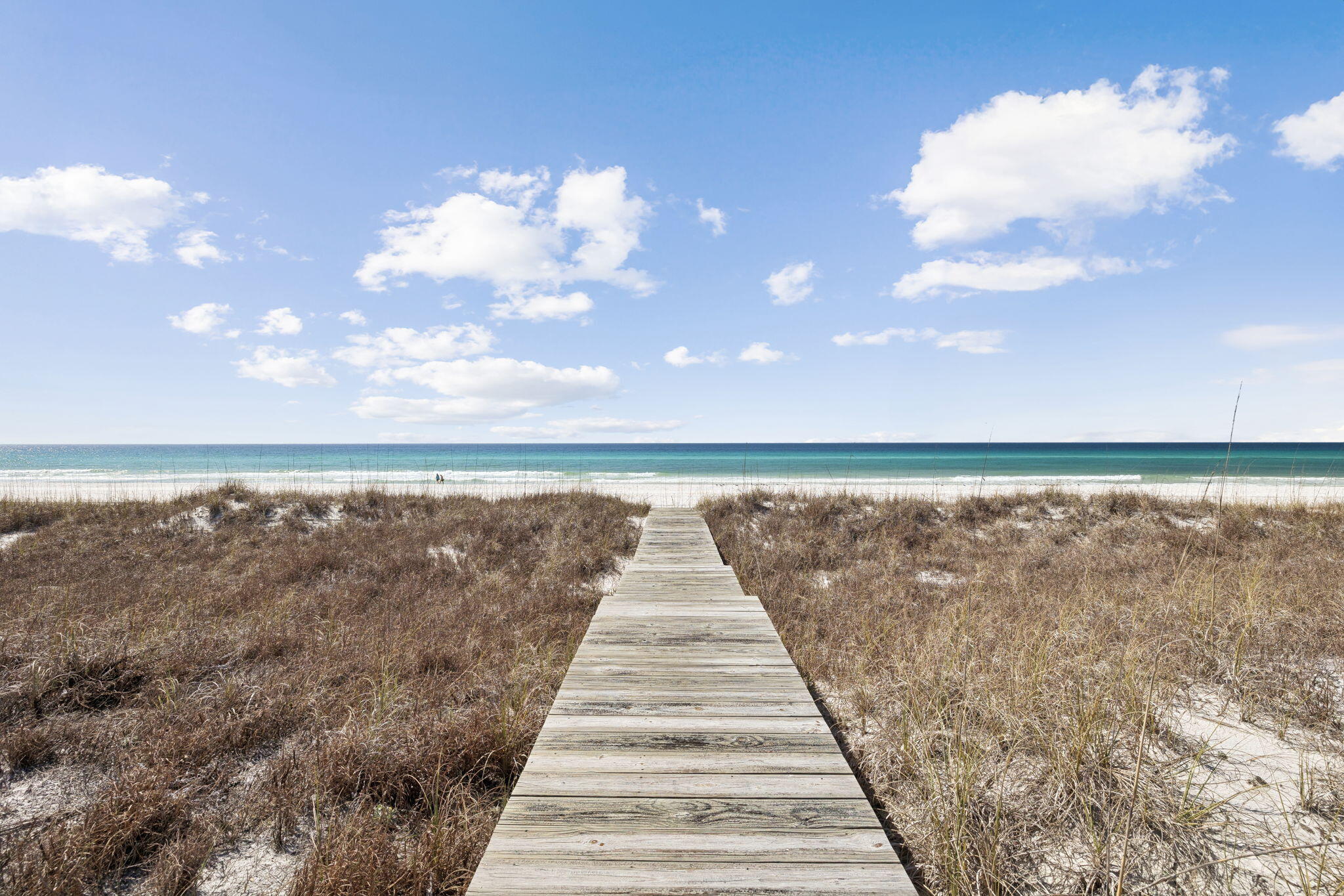 LULLWATER BEACH - Residential