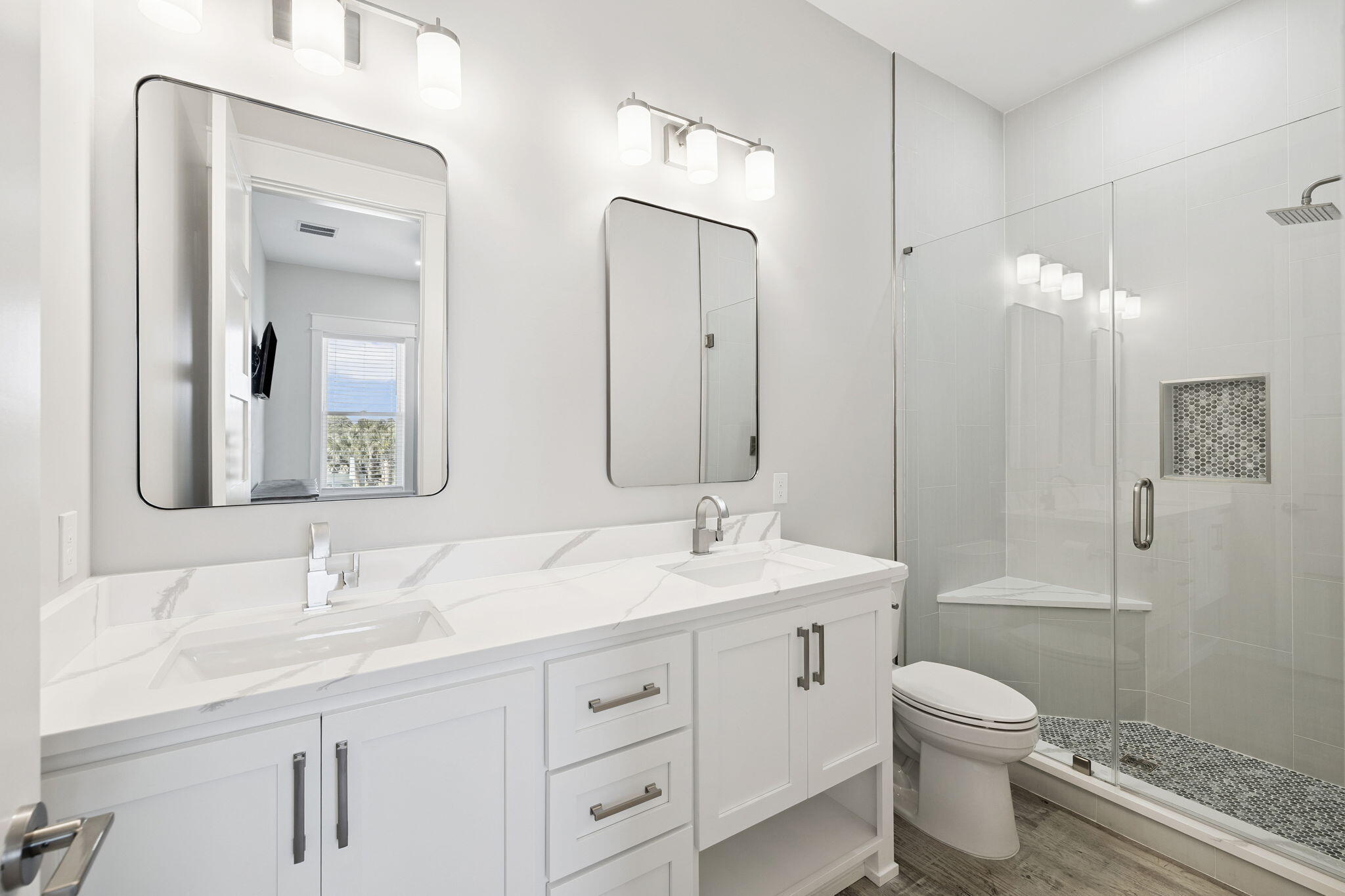 LULLWATER BEACH - Residential