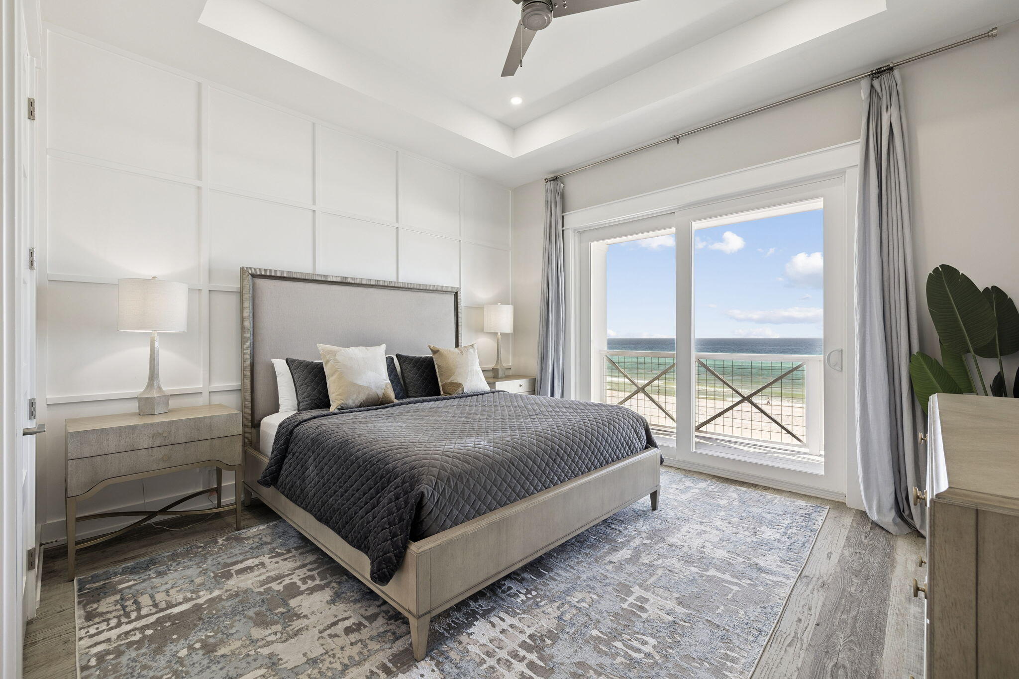 LULLWATER BEACH - Residential