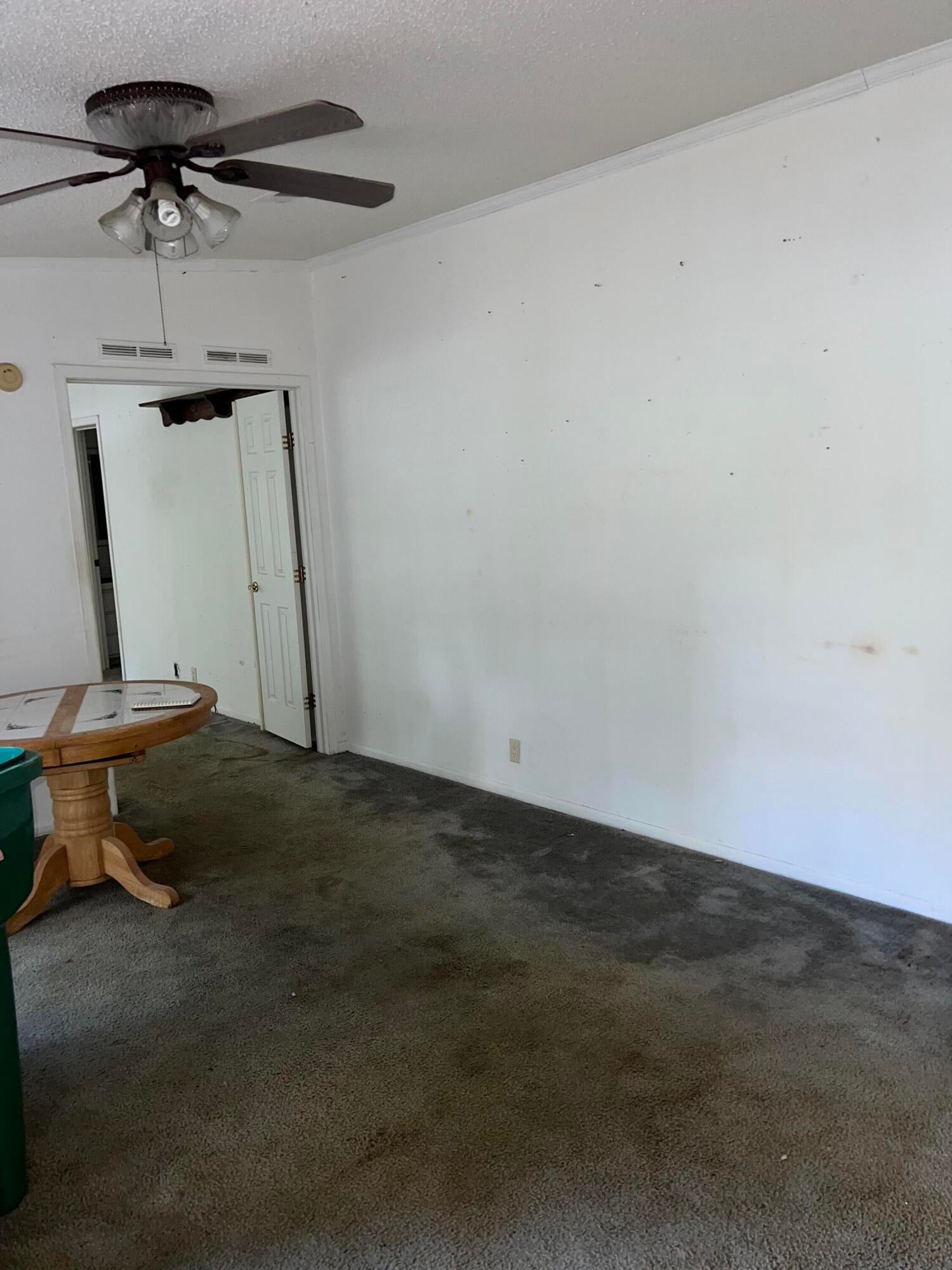 1712 Caswell Road