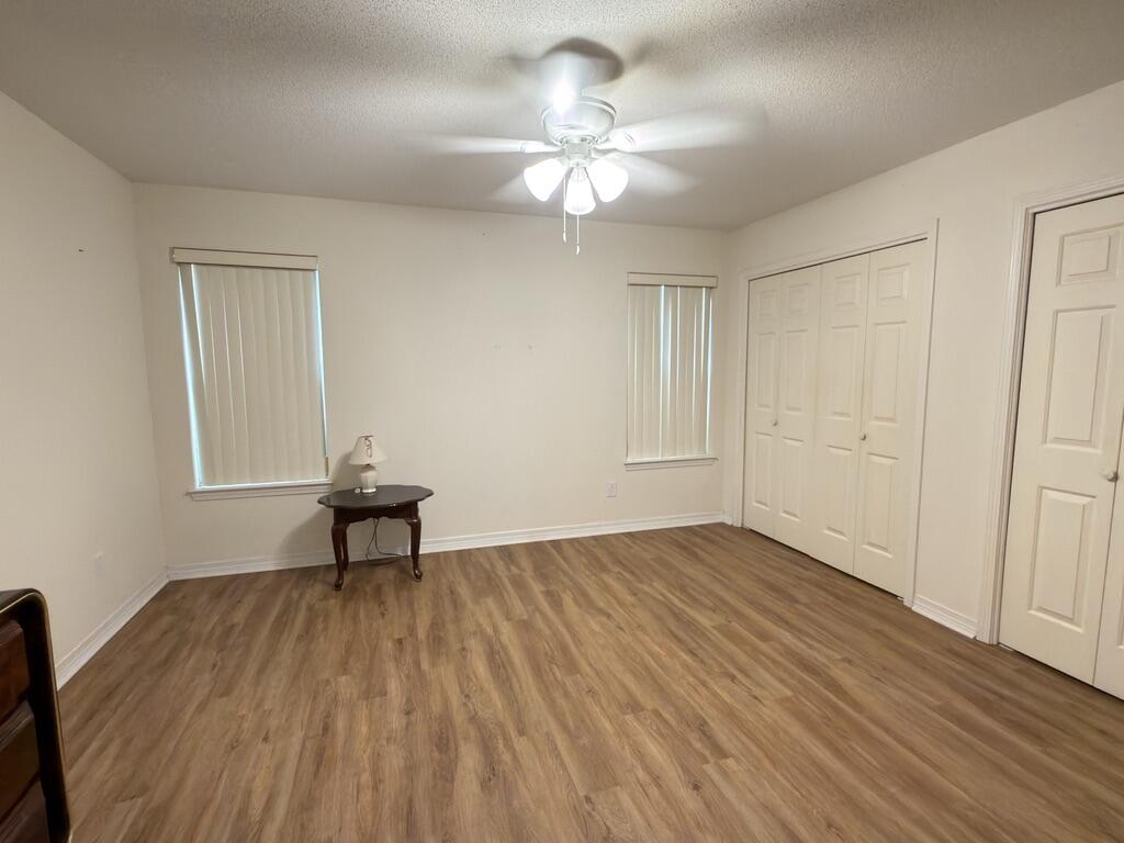 MAGNOLIA SQUARE - Residential