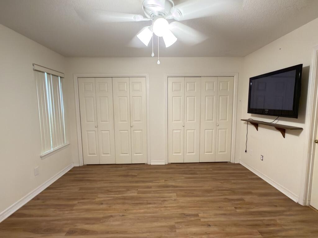 MAGNOLIA SQUARE - Residential