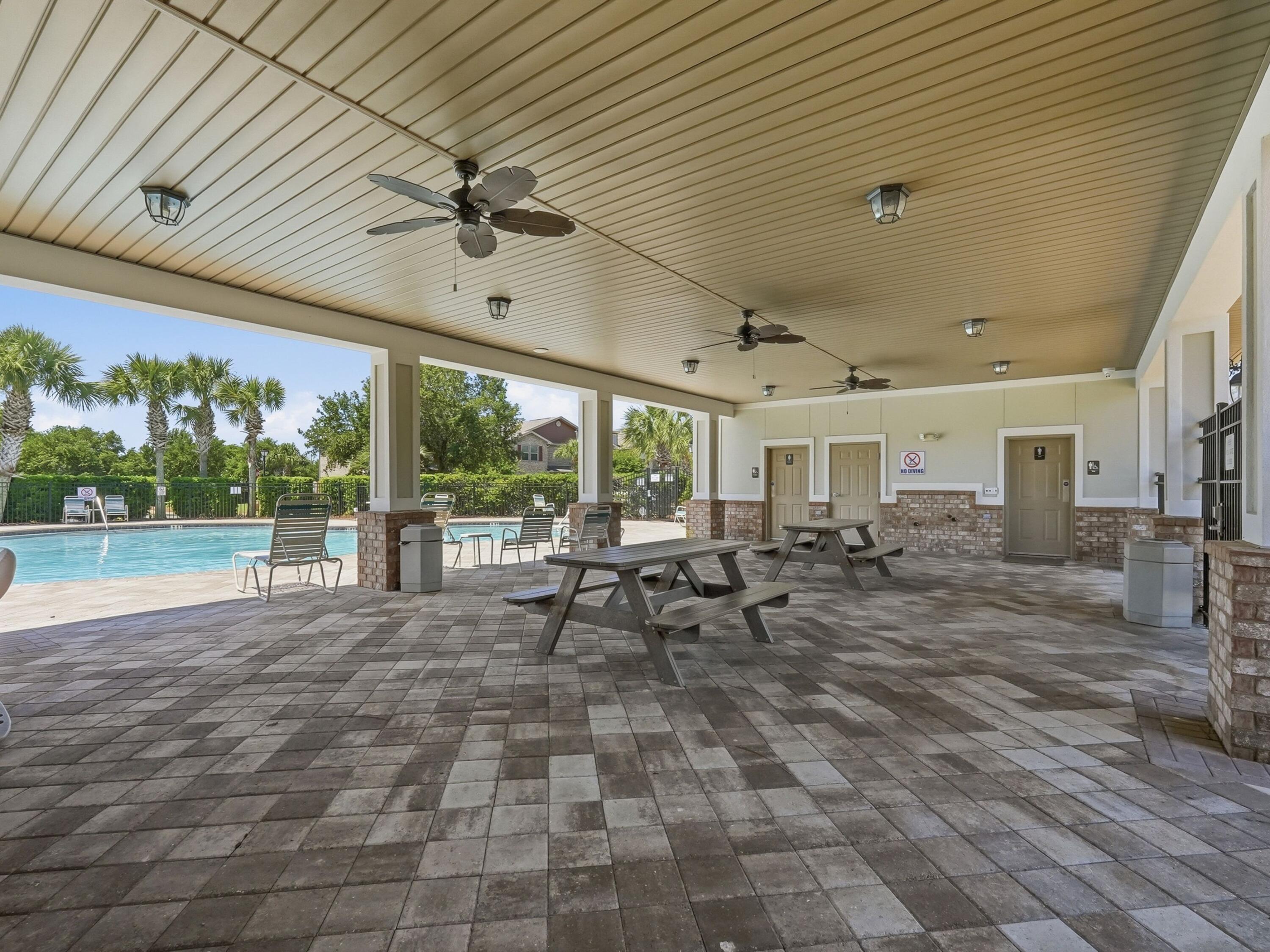 8884 White Ibis Way