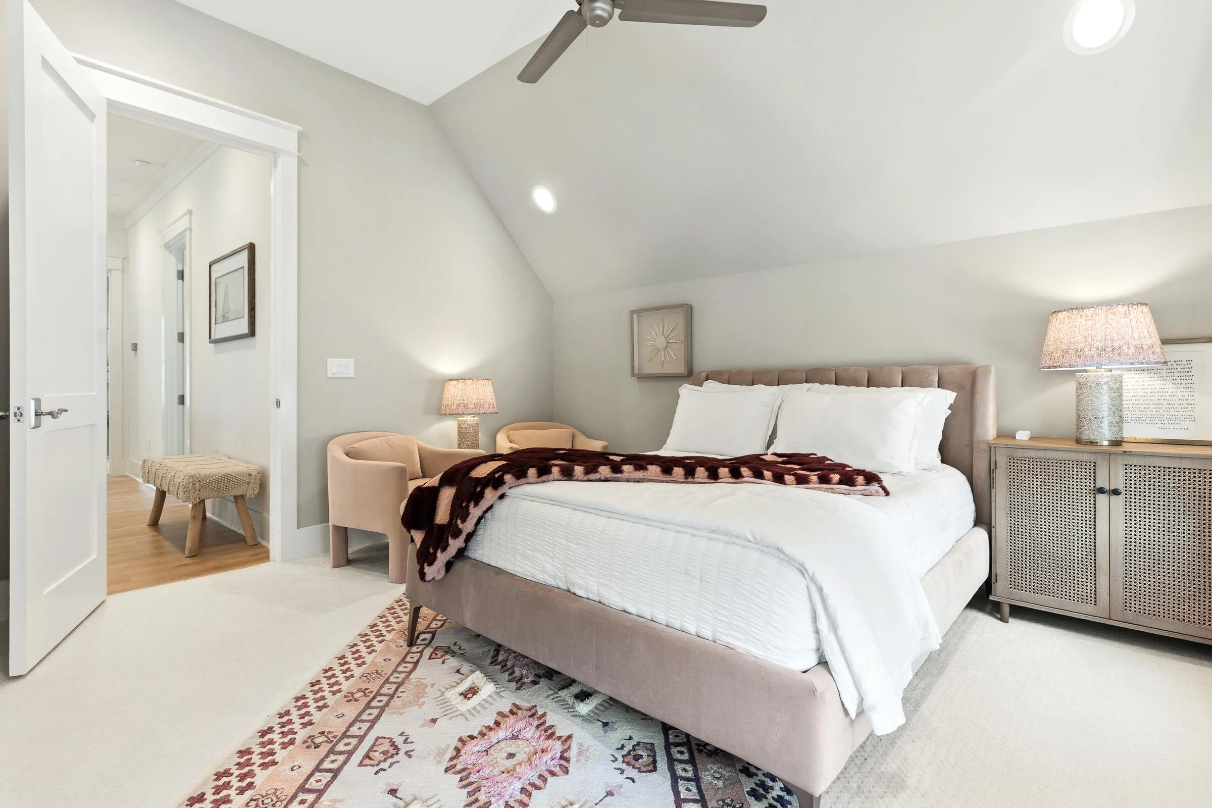 This gorgeous home with 10 ceilings is built by Jason Romair Homes. Lo – image 24