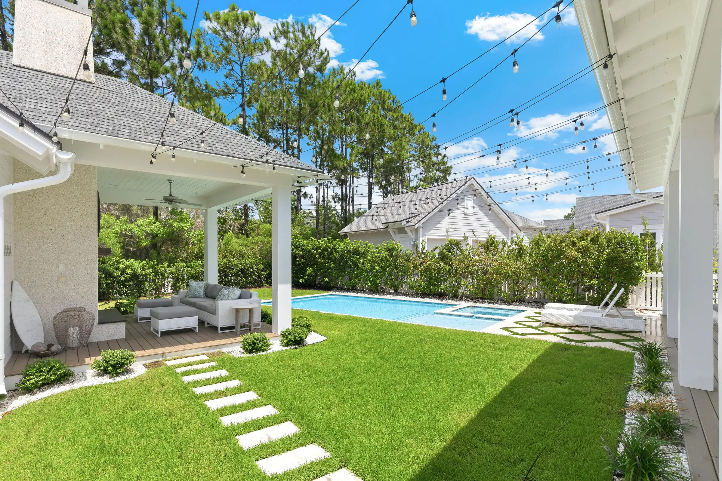 This gorgeous home with 10 ceilings is built by Jason Romair Homes. Lo – image 42
