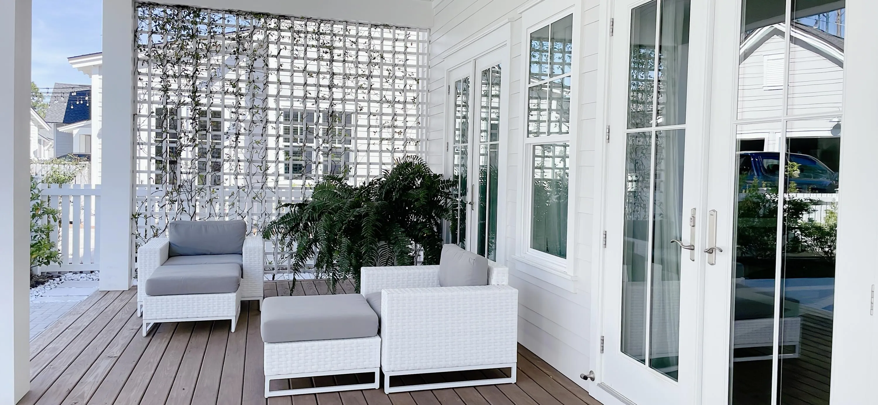 This gorgeous home with 10 ceilings is built by Jason Romair Homes. Lo – image 46
