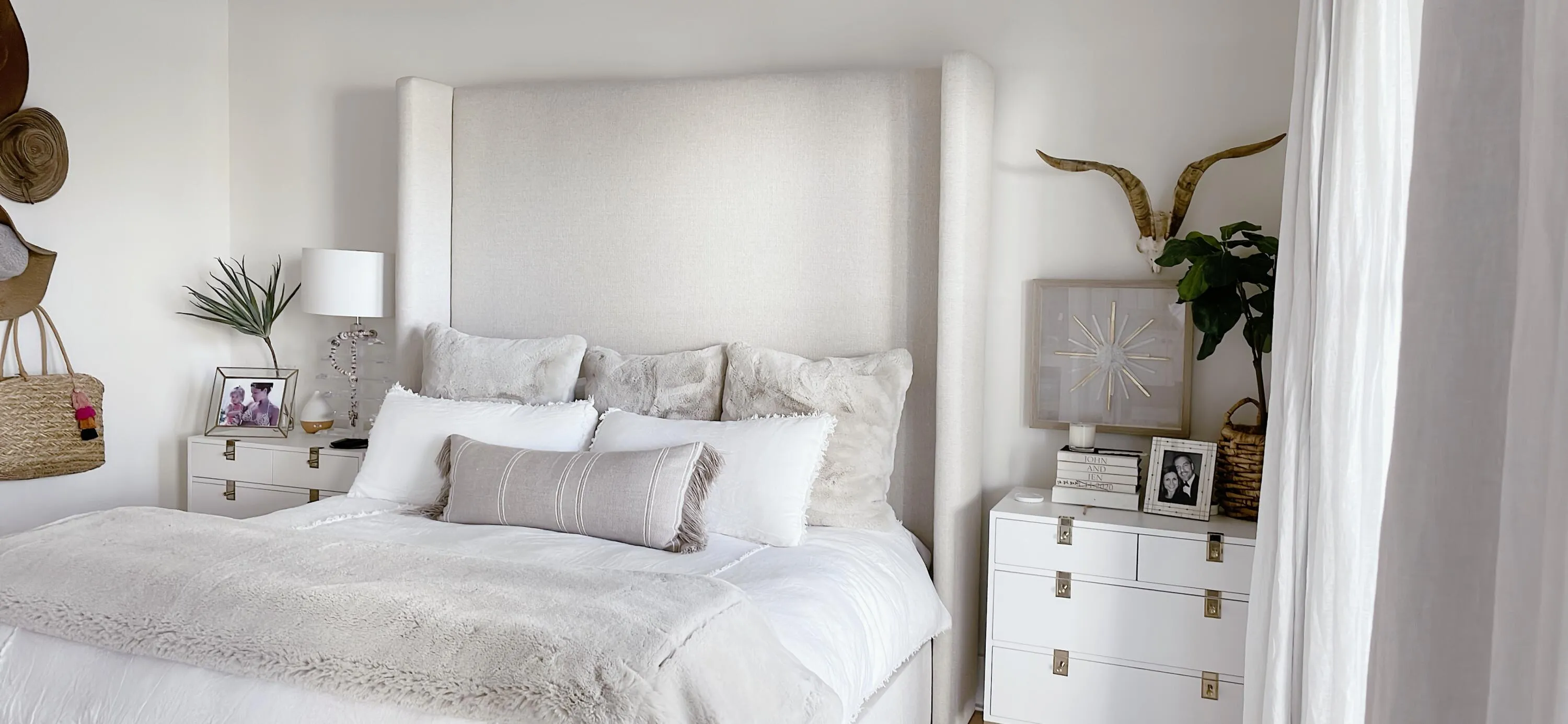 This gorgeous home with 10 ceilings is built by Jason Romair Homes. Lo – image 17