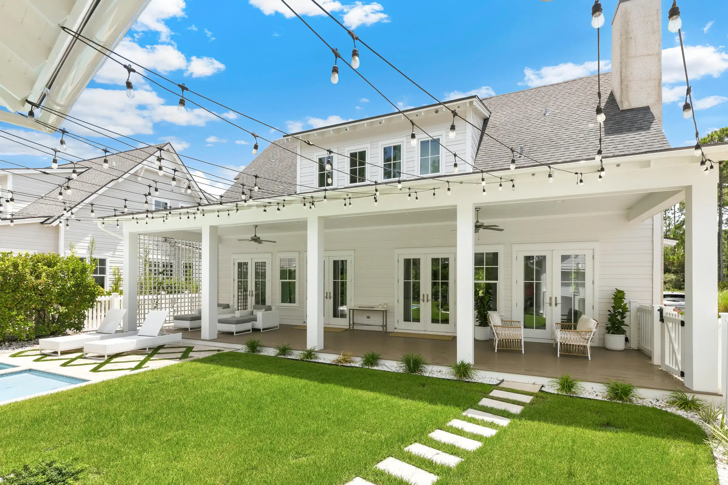 This gorgeous home with 10 ceilings is built by Jason Romair Homes. Lo – image 41