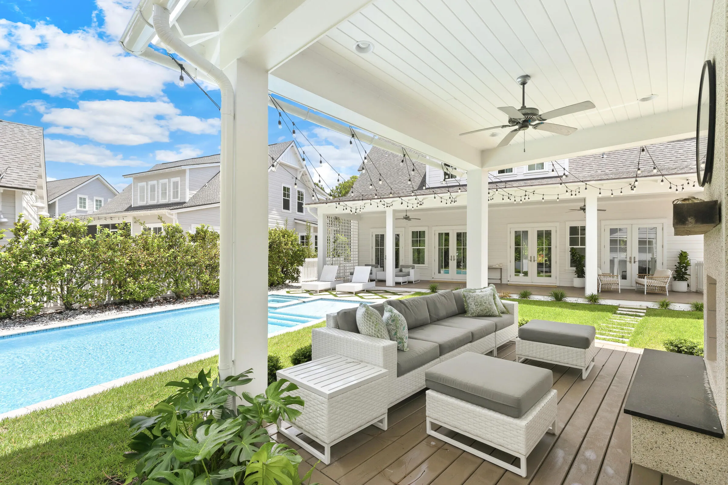 This gorgeous home with 10 ceilings is built by Jason Romair Homes. Lo – image 39