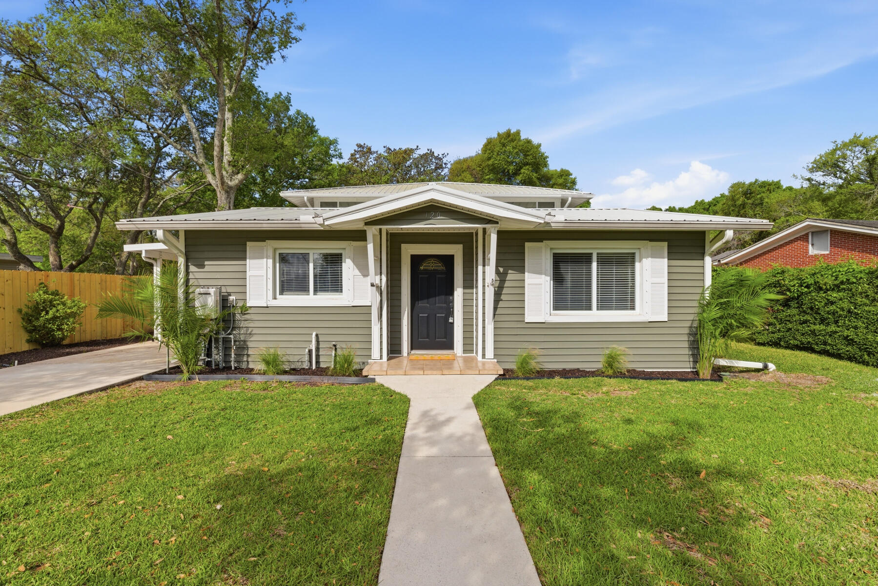 PINEHURST - Residential