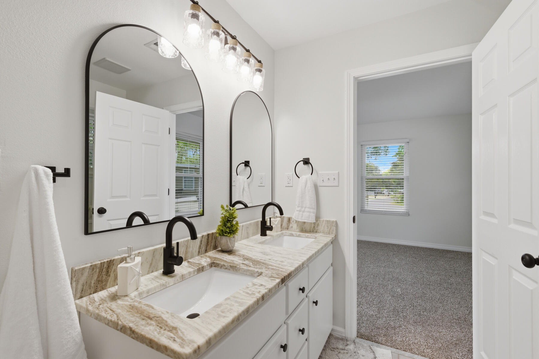 PINEHURST - Residential