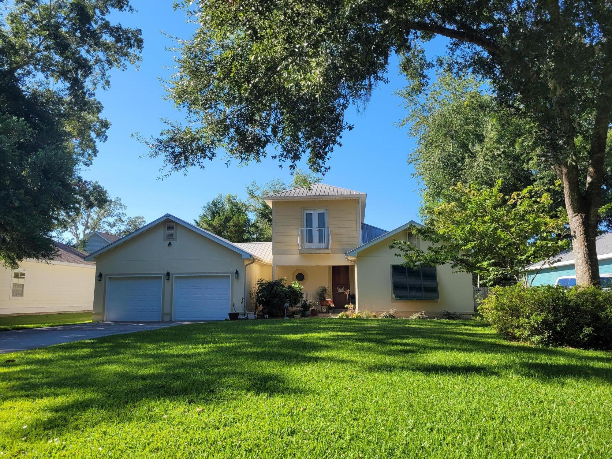 MOORES LANDING - Residential