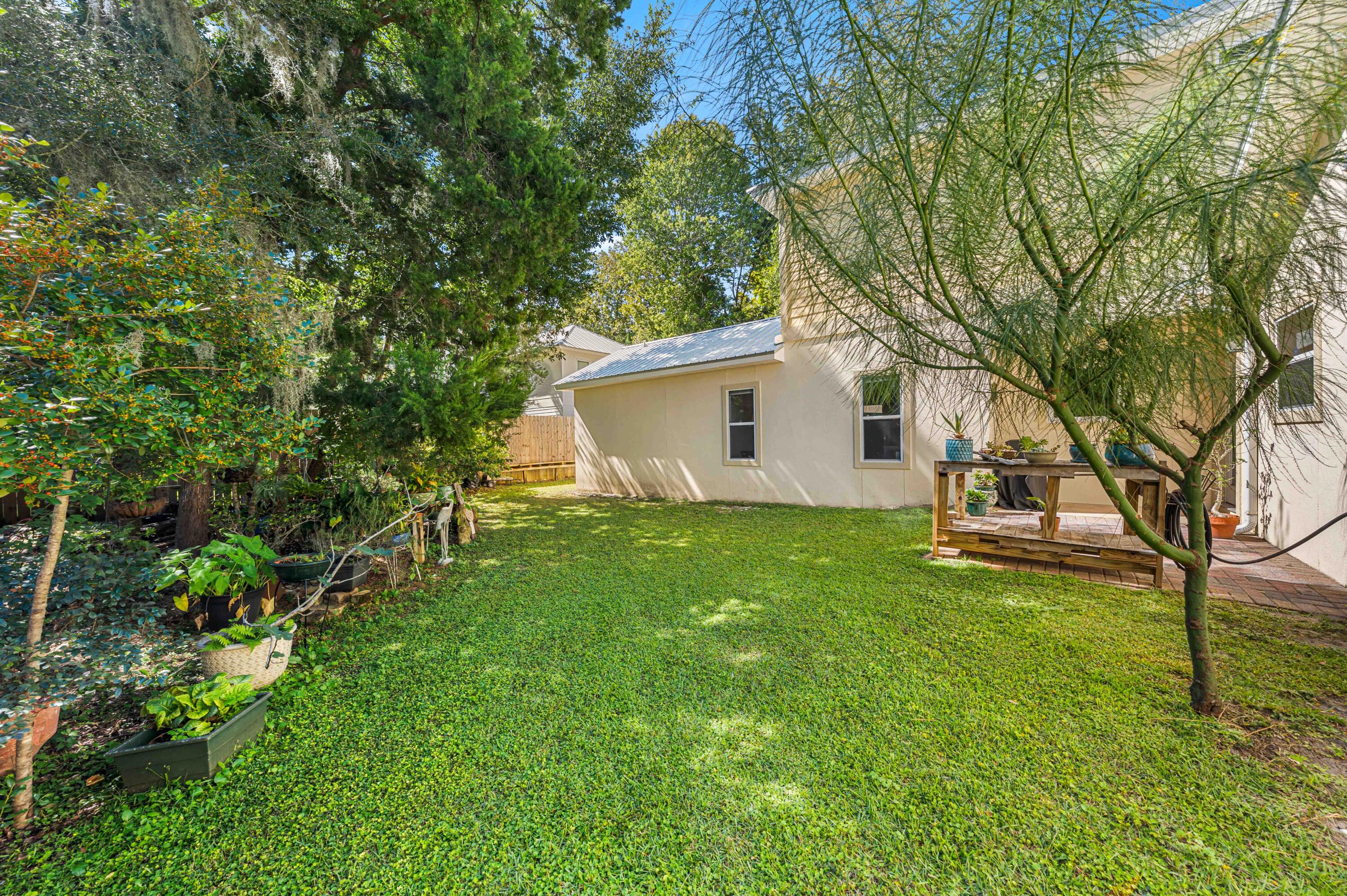 MOORES LANDING - Residential