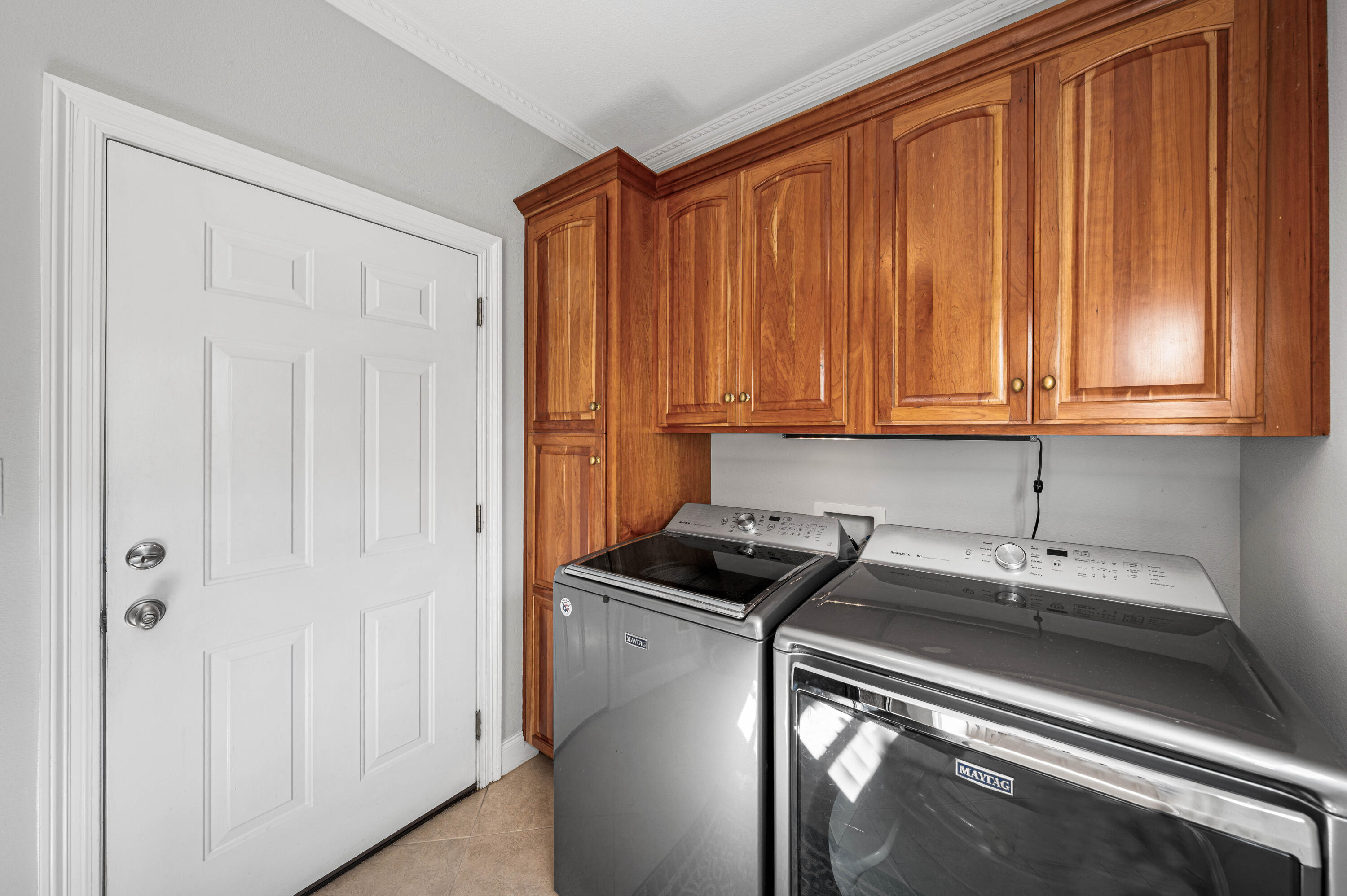 MOORES LANDING - Residential