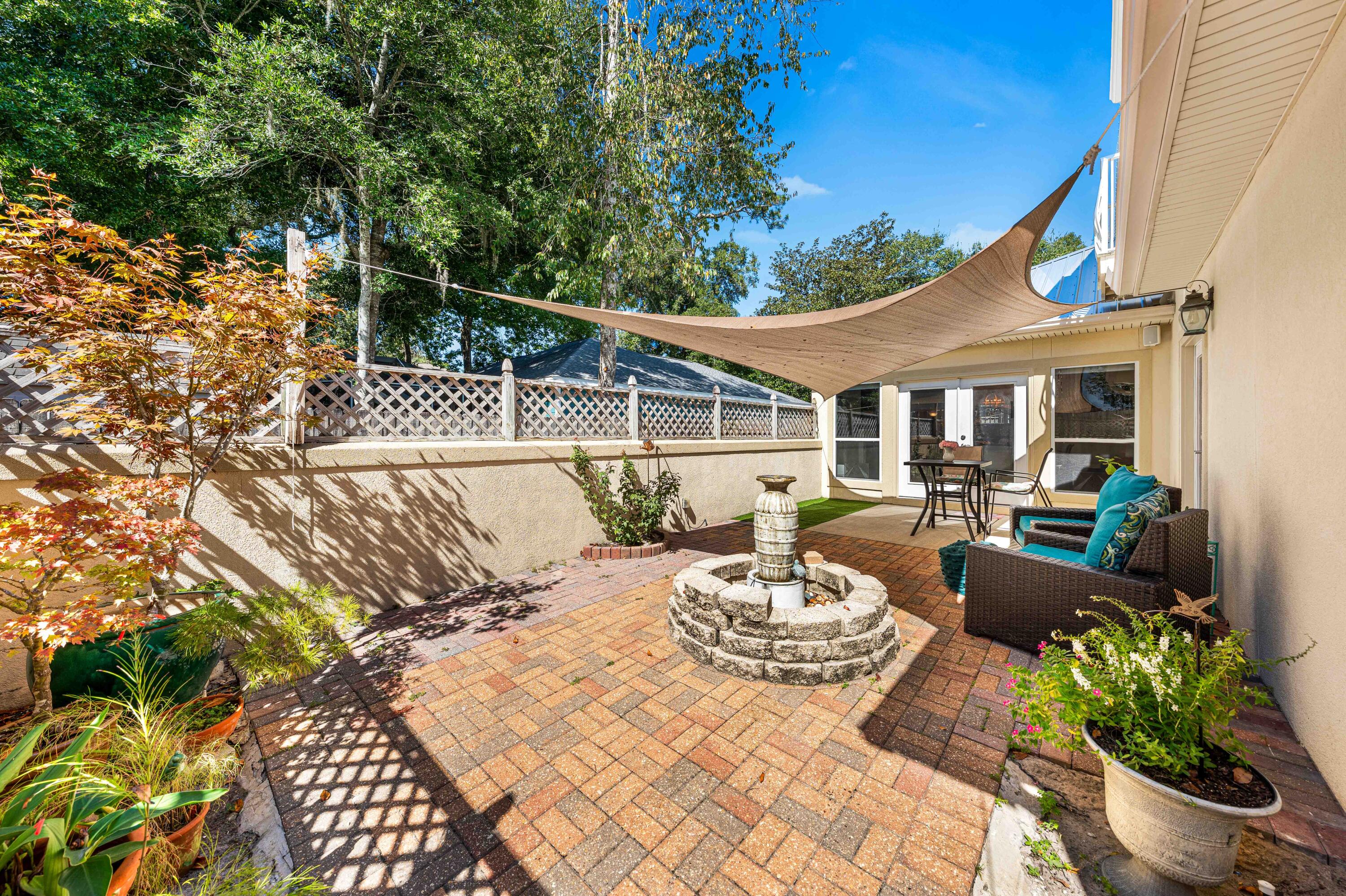 MOORES LANDING - Residential